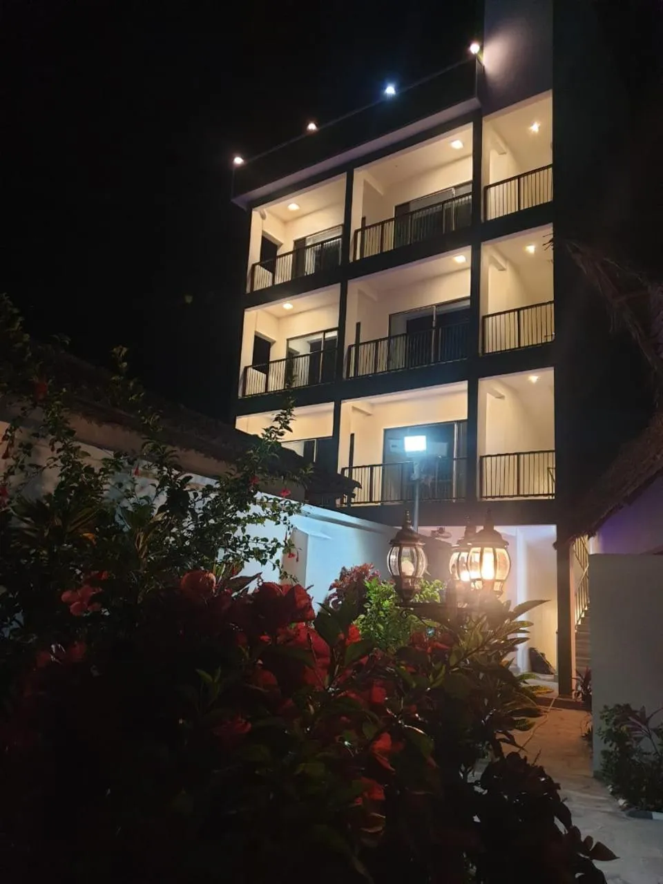 Deluxe Double Room with Balcony and Sea View in Leparadis Zanzibar Boutique Hotel
