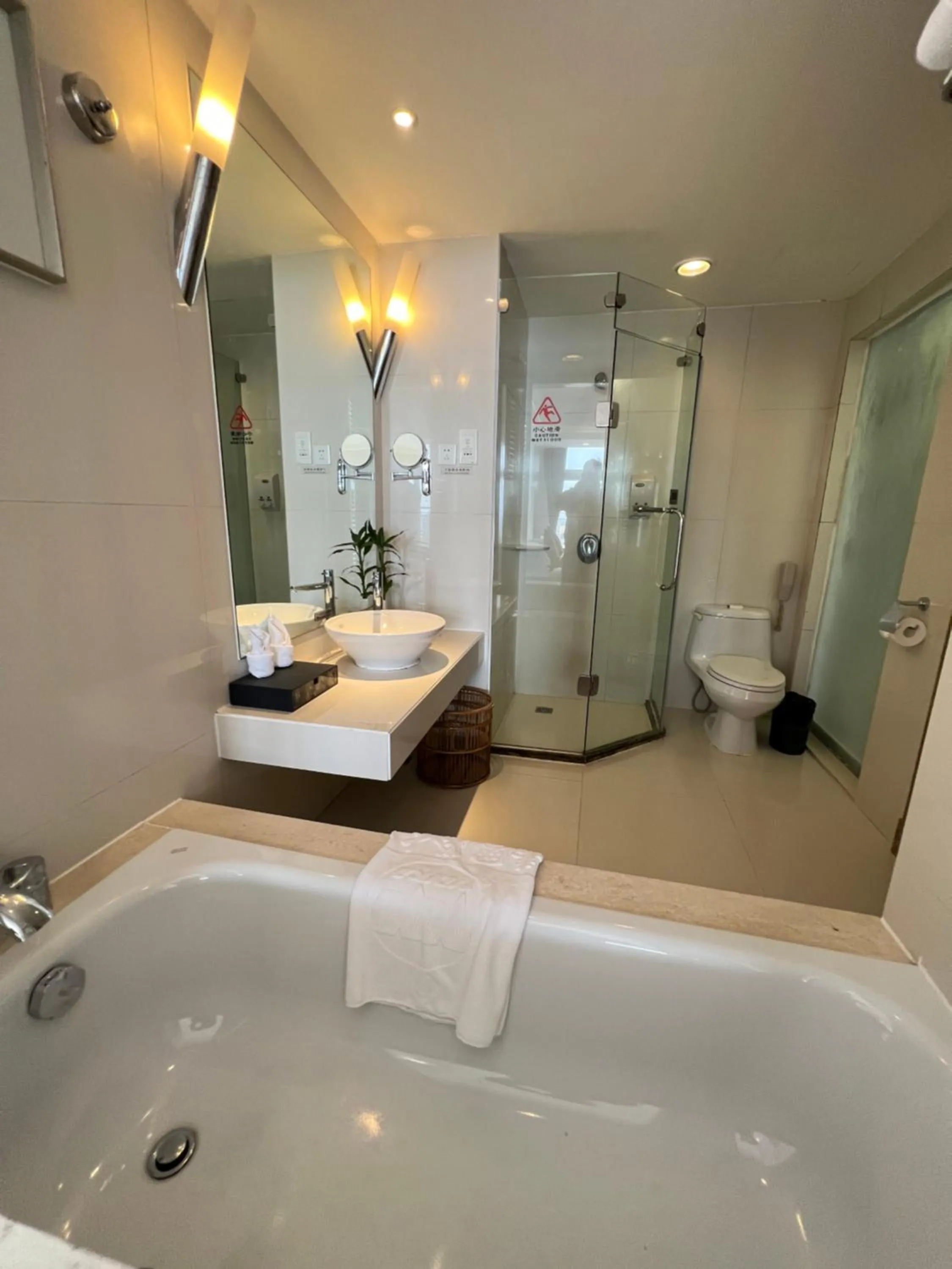 Bedroom in Wenchang Waika Hotel