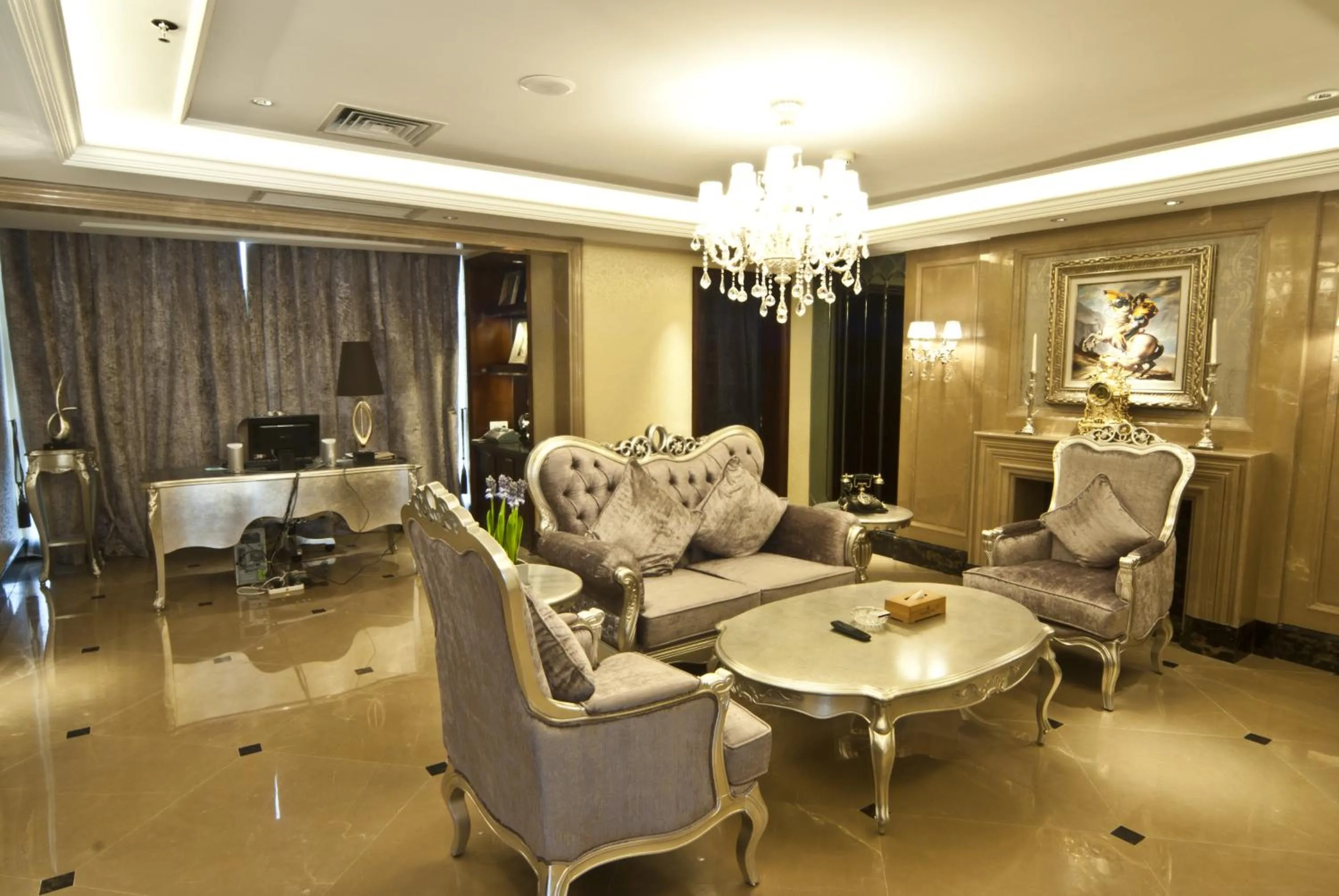 Living room in Wenchang Waika Hotel