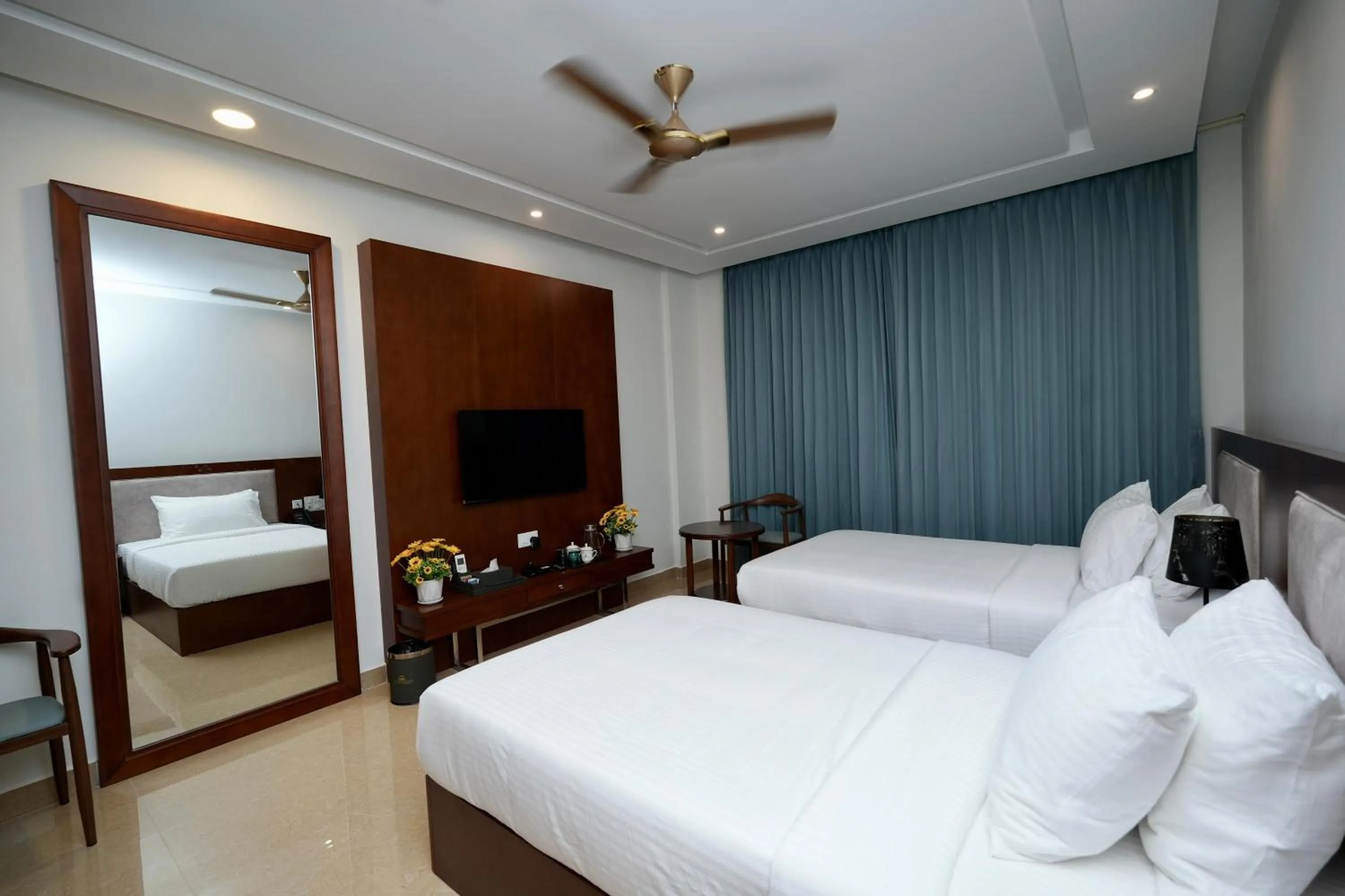 Bedroom, Bed in Le Royale Palace