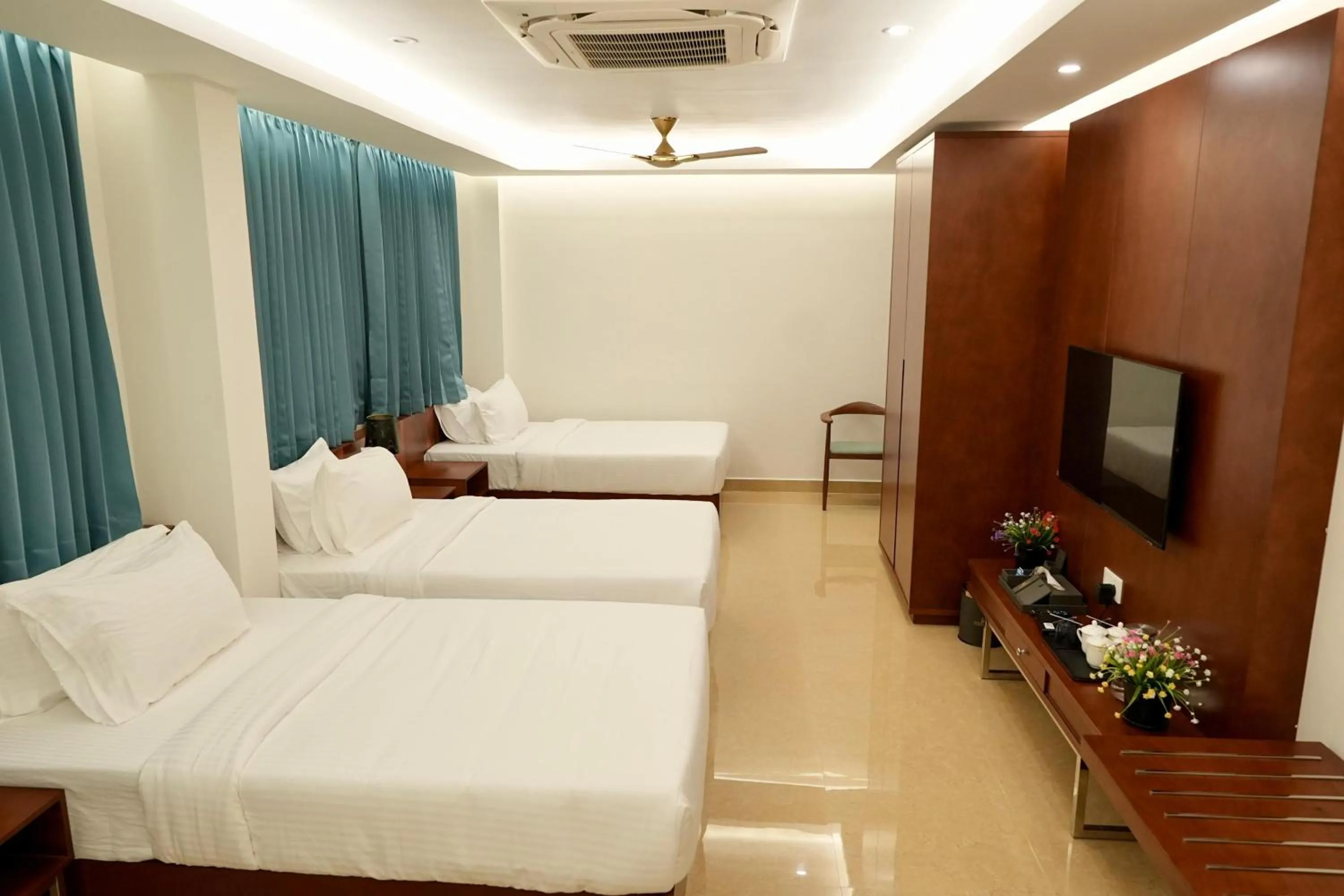 Bedroom, Bed in Le Royale Palace