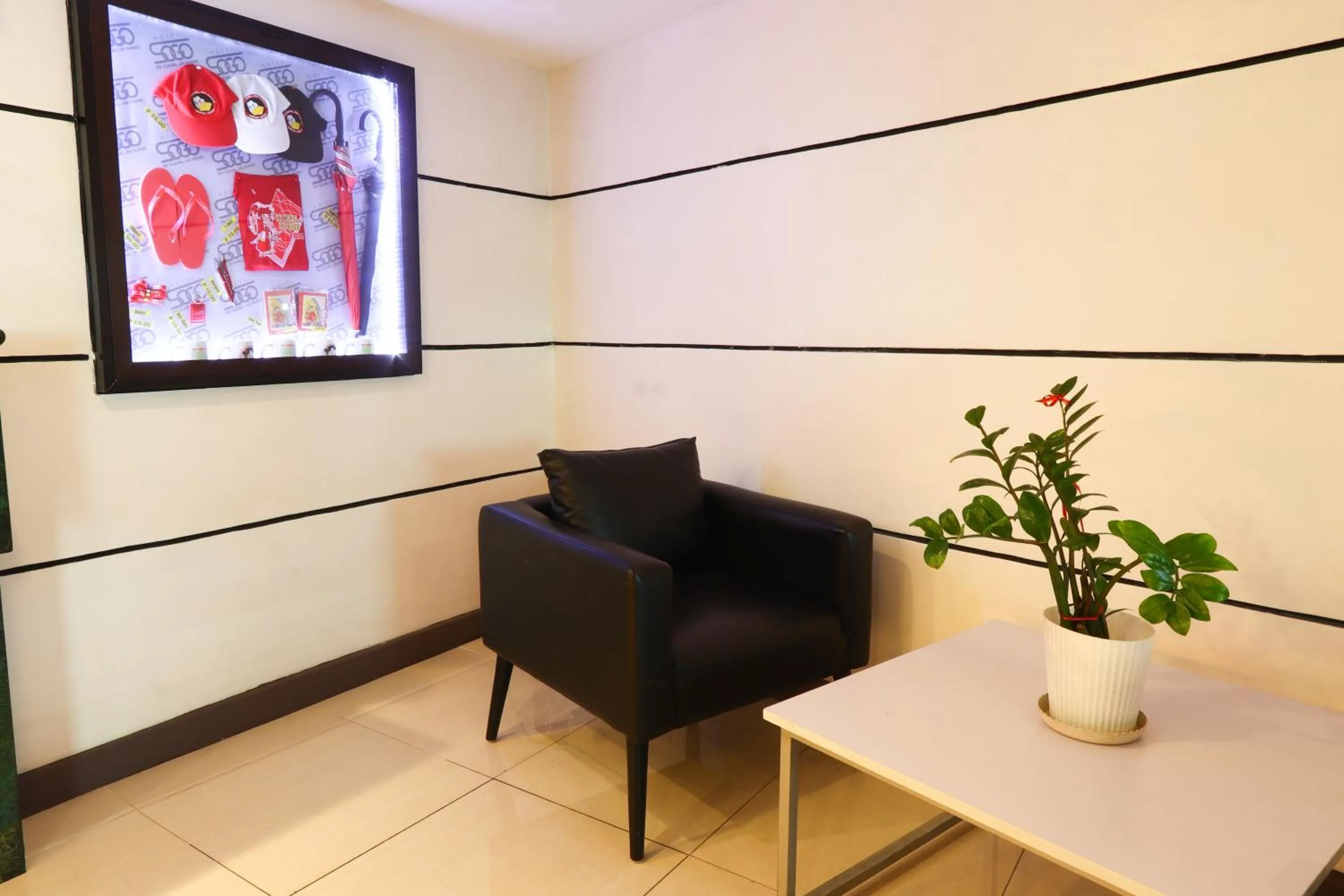 Lobby or reception in Hotel Sogo - Pasay Rotonda