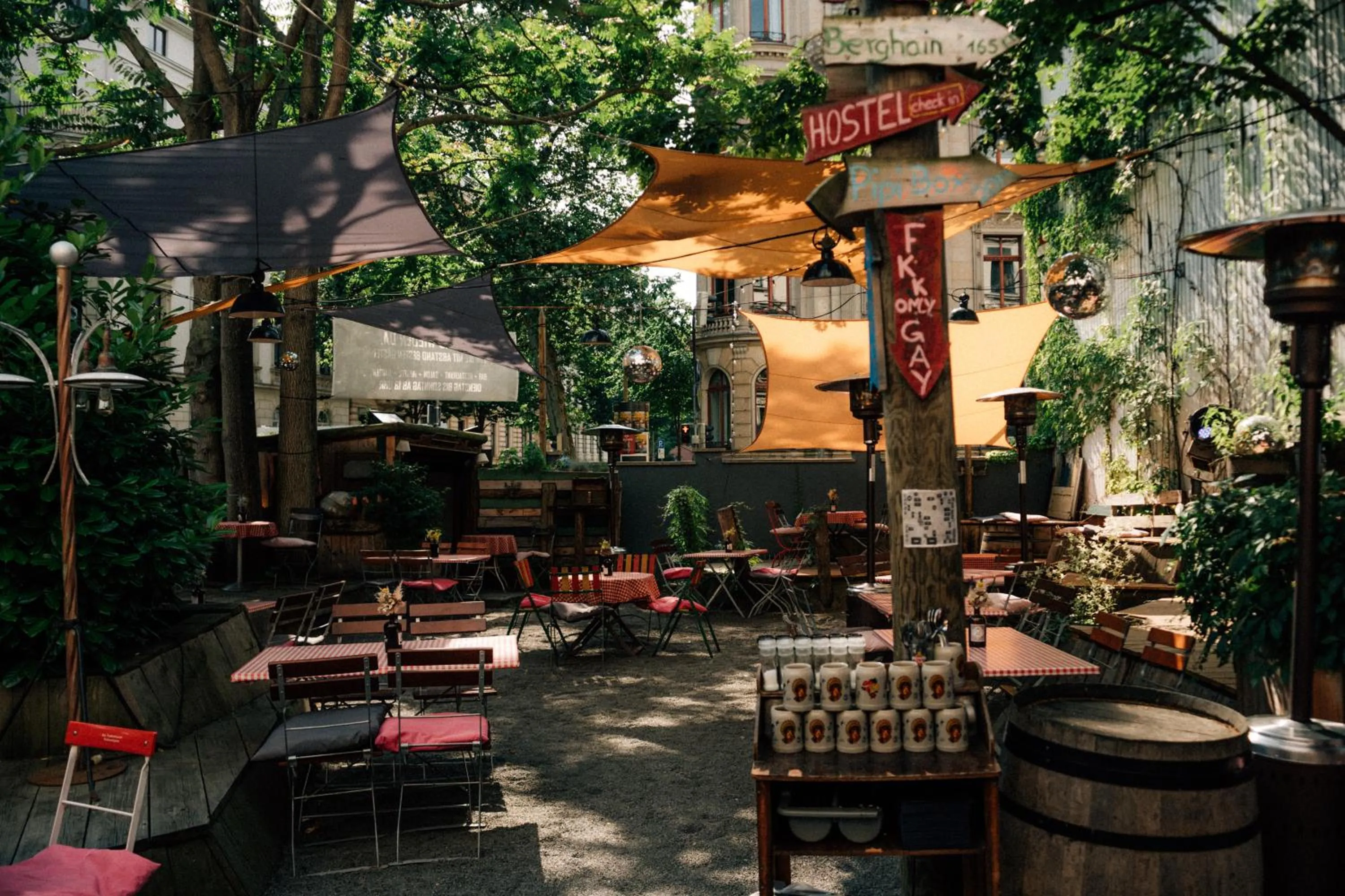 Garden, Restaurant/Places to Eat in Oskars Absteige