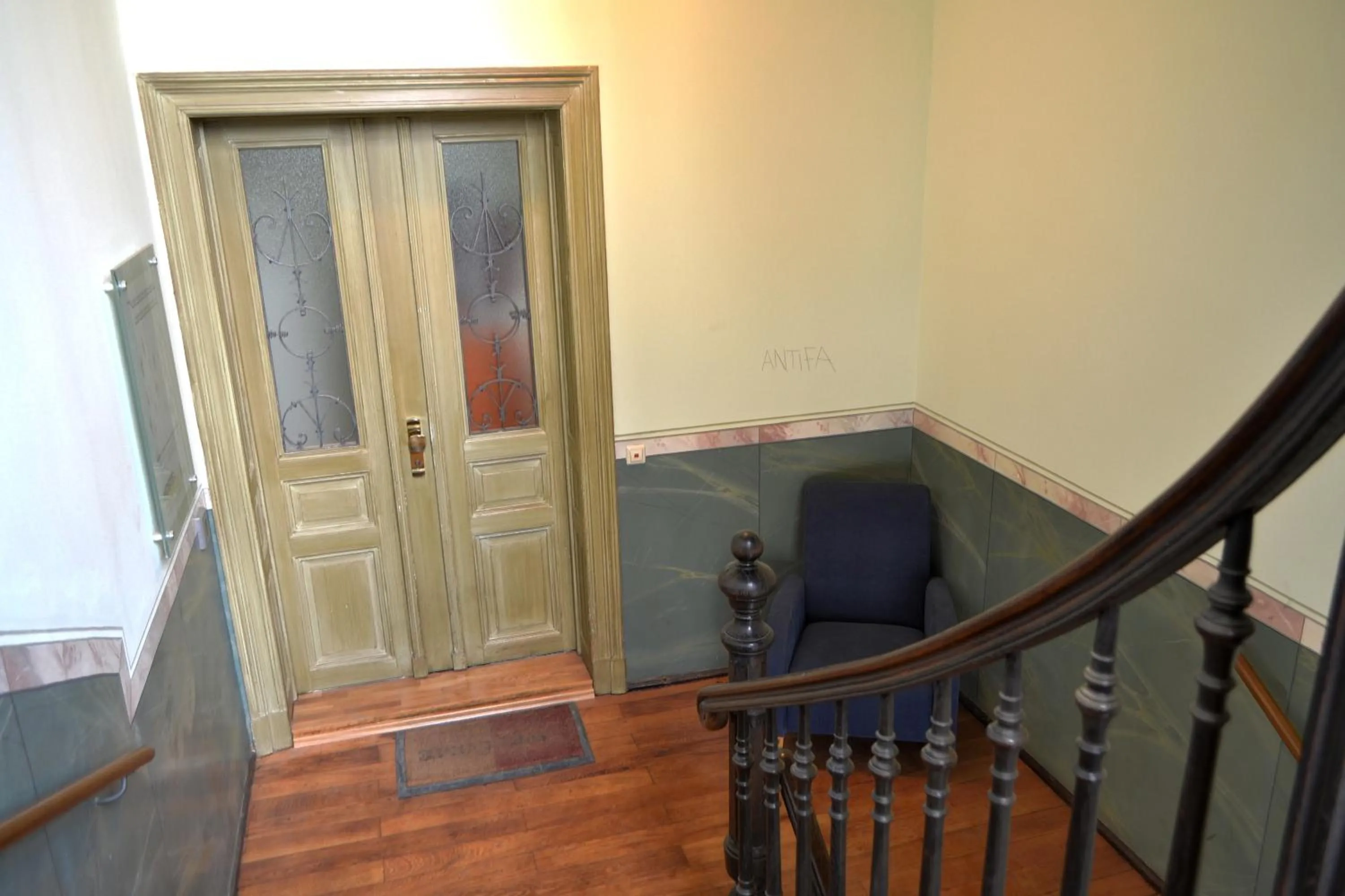 Facade/entrance, Seating Area in Oskars Absteige