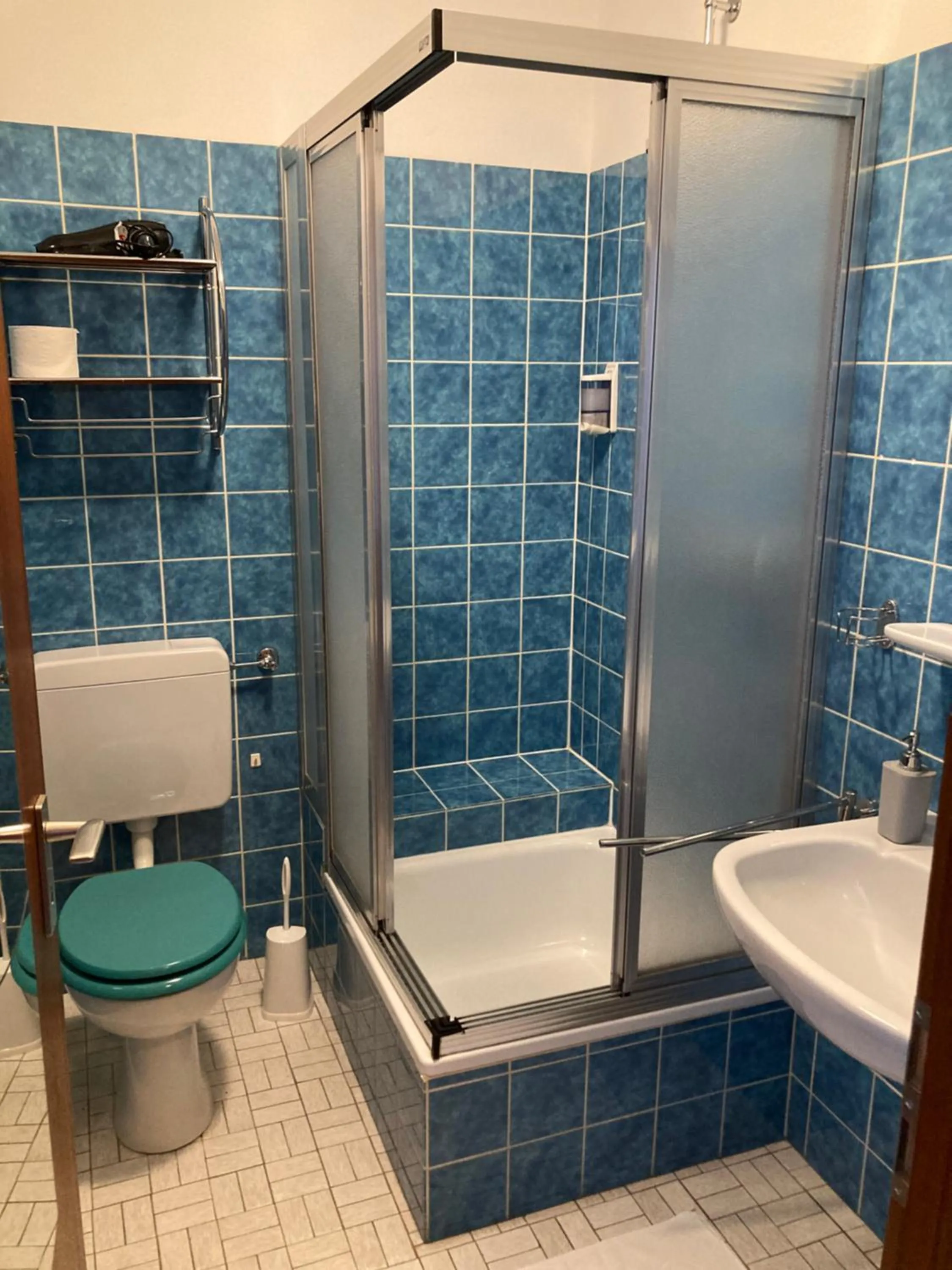 hair dryier in Gasthof Walhalja