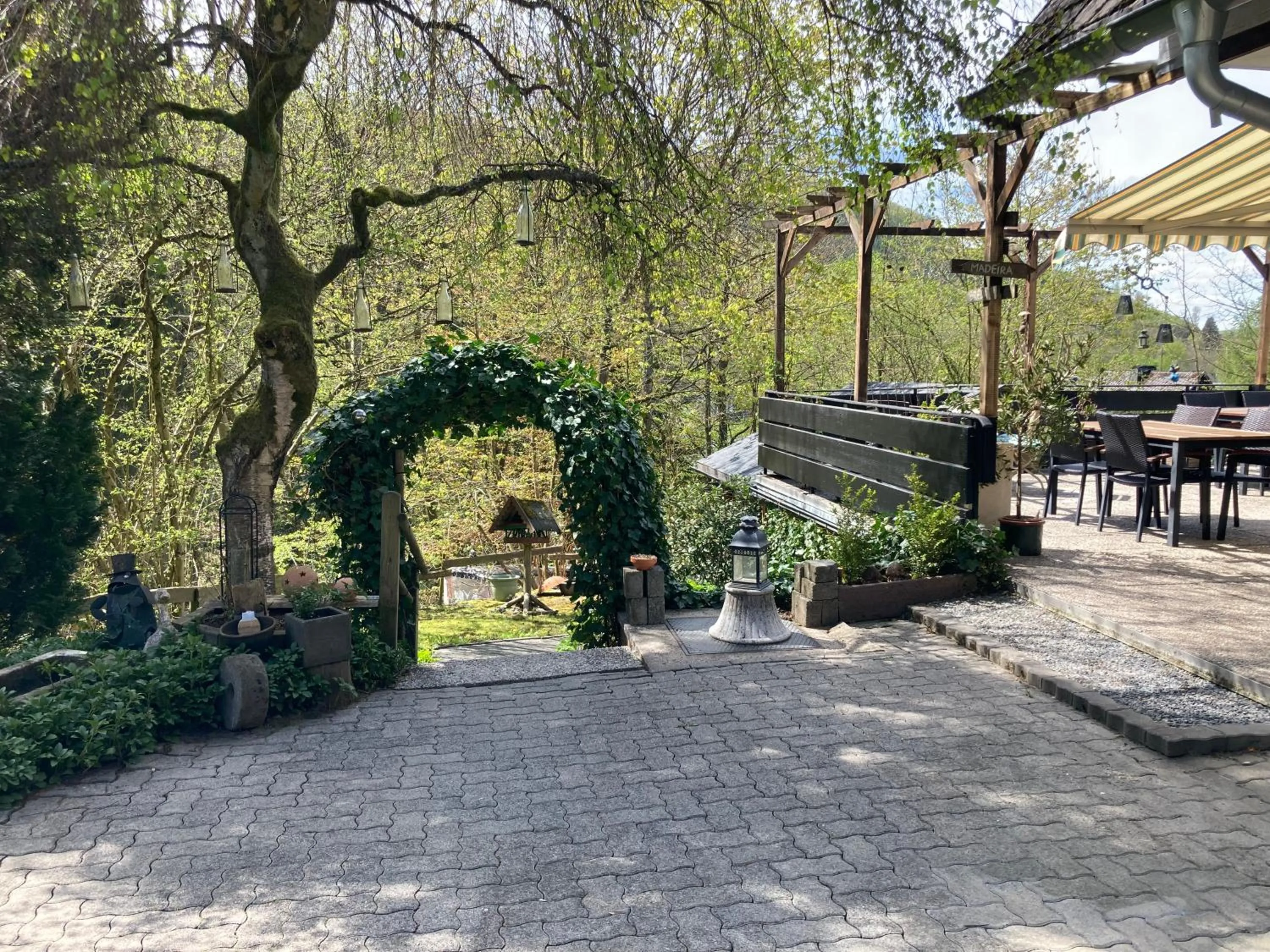 Day in Gasthof Walhalja