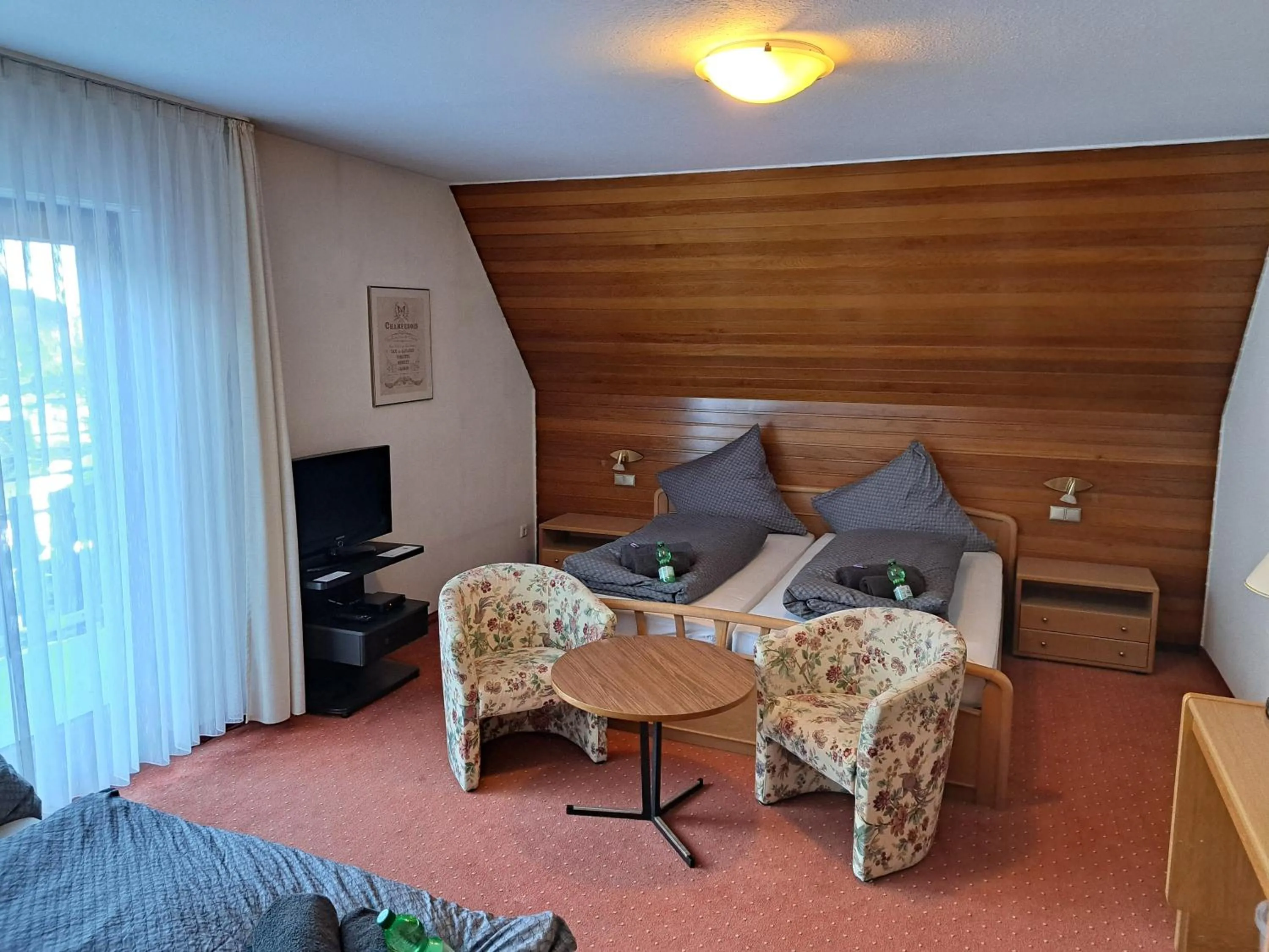 Bed in Gasthof Walhalja