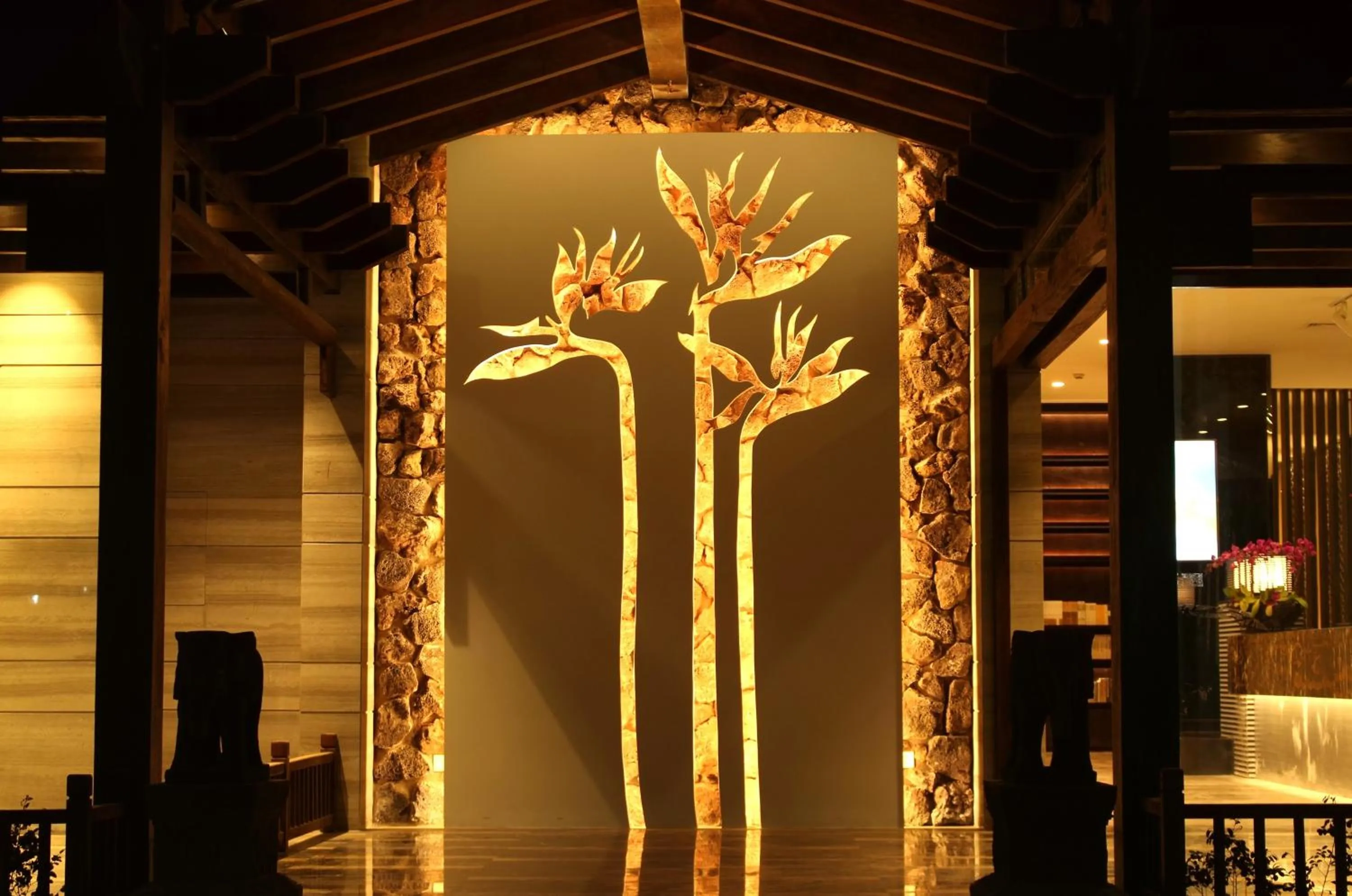 Decorative detail in SSAW Boutique Hotel Hangzhou East - Free Self Service Laundry