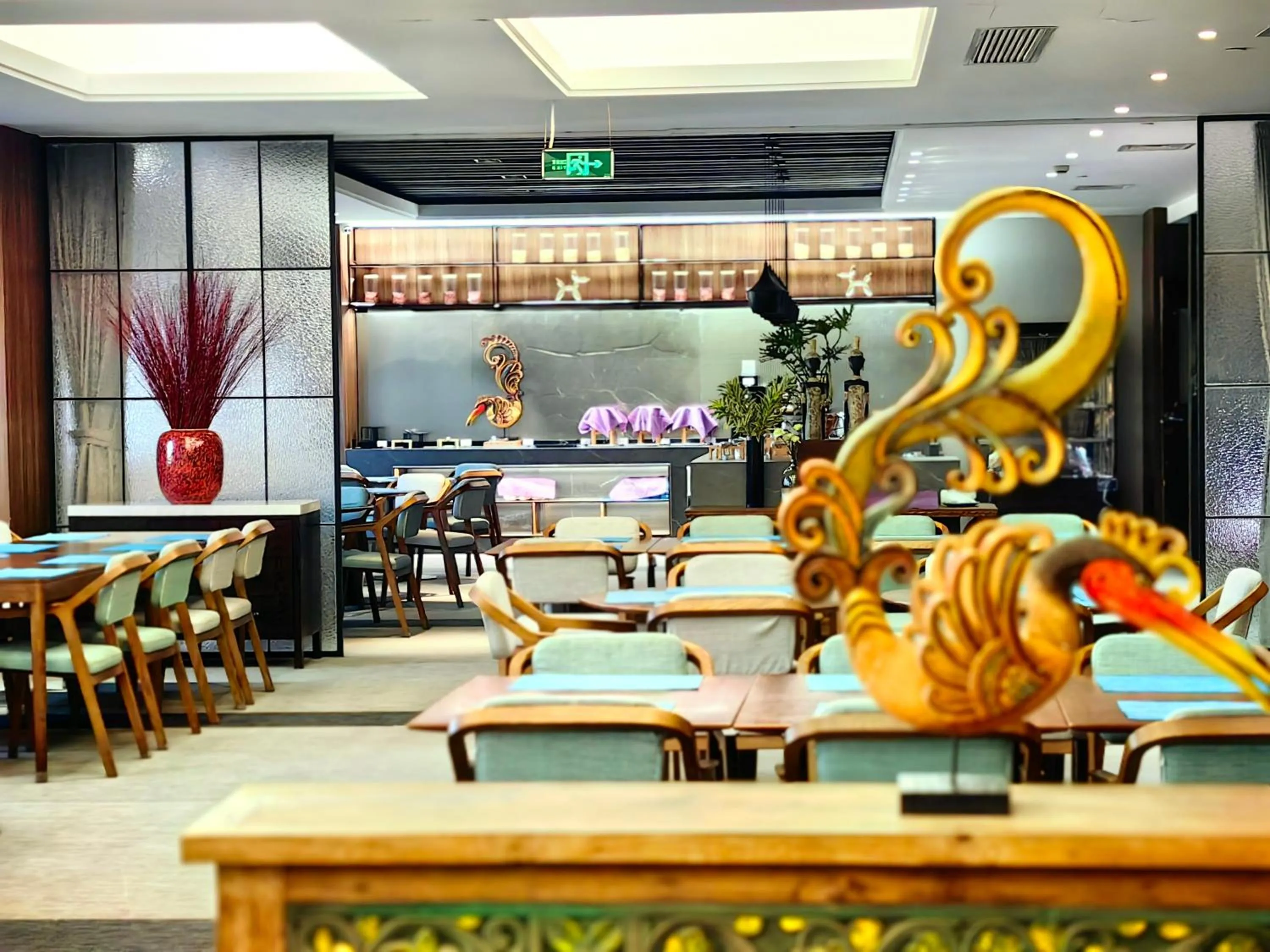 Restaurant/places to eat in SSAW Boutique Hotel Hangzhou East - Free Self Service Laundry