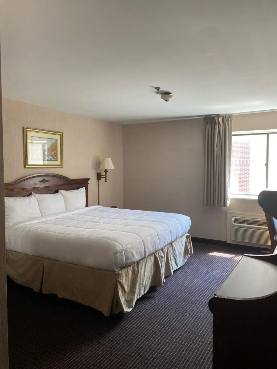 Bedroom, Bed in Pottsville Hotel