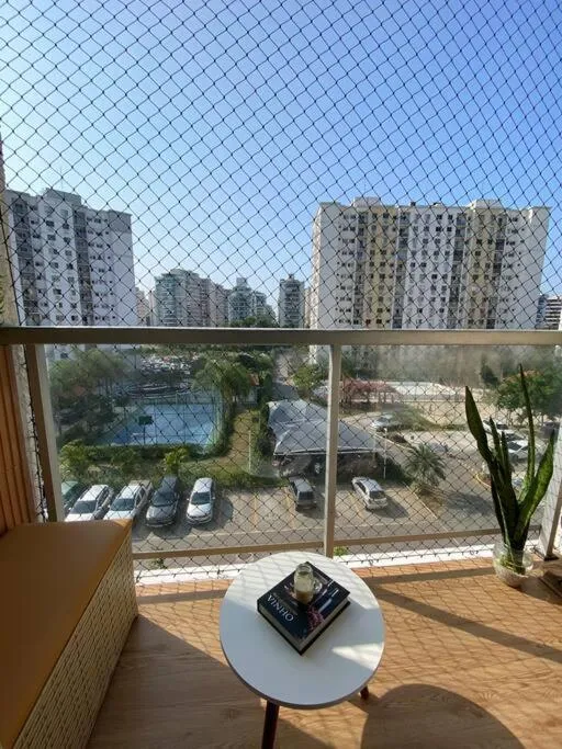 Barra Home Stay - Apto completo com estacionamento