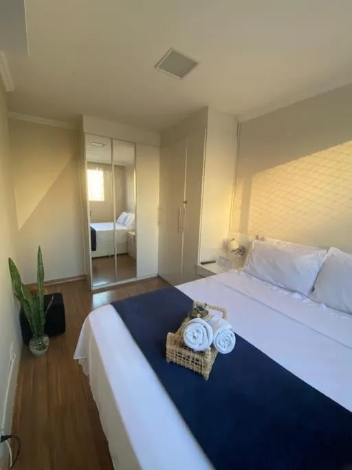 Barra Home Stay - Apto completo com estacionamento