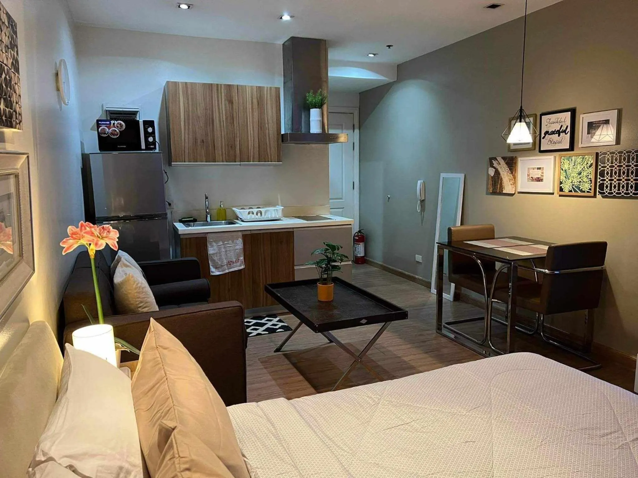 Bed in Gramercy Residences