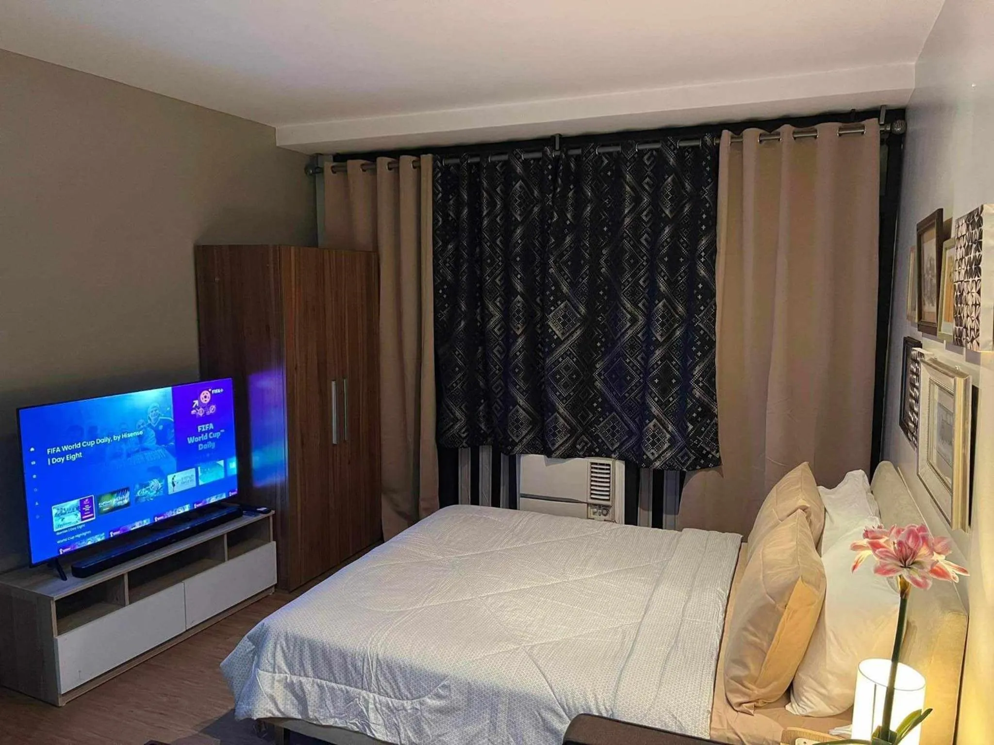 Bed in Gramercy Residences