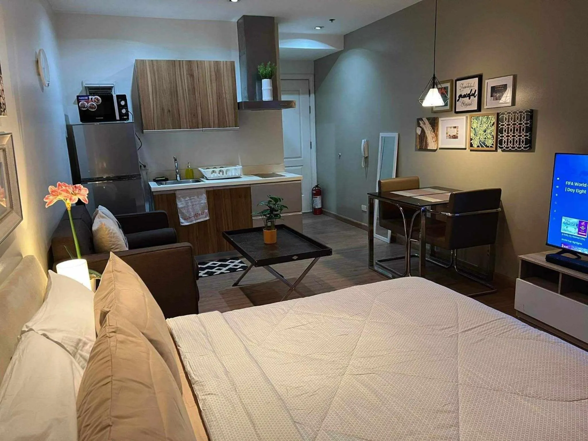 Bed in Gramercy Residences