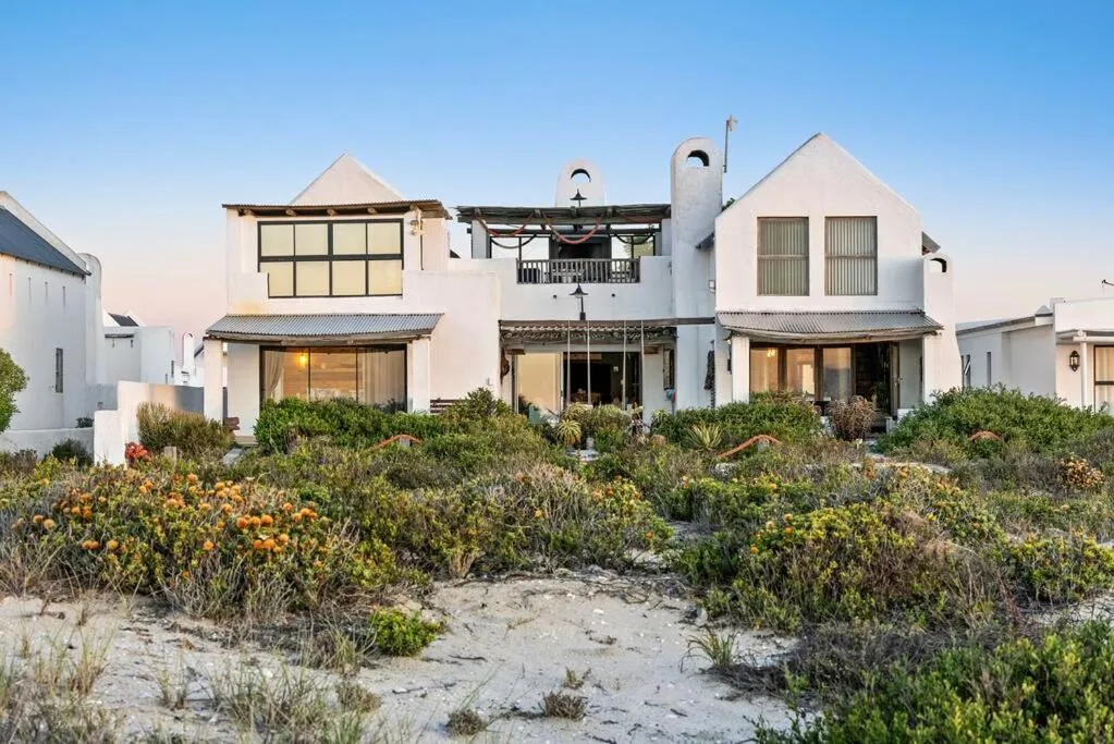 Escape Beach Cottage in Dwarskersbos