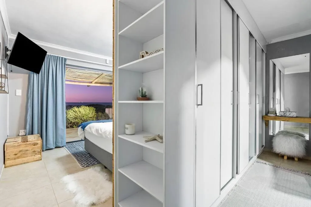 Bed in Escape Beach Cottage in Dwarskersbos