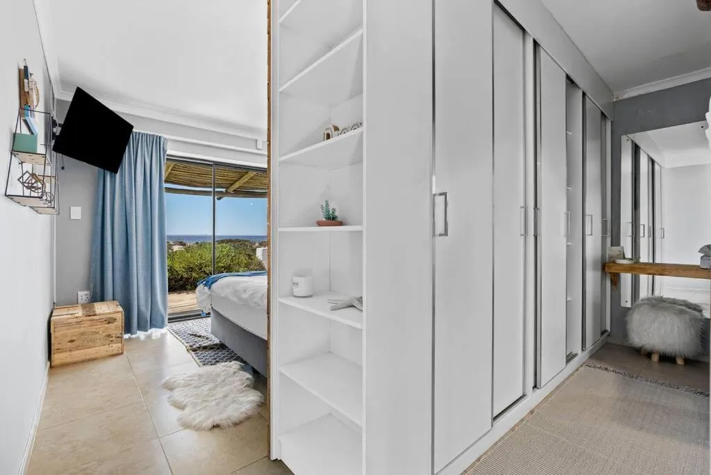 Bed in Escape Beach Cottage in Dwarskersbos