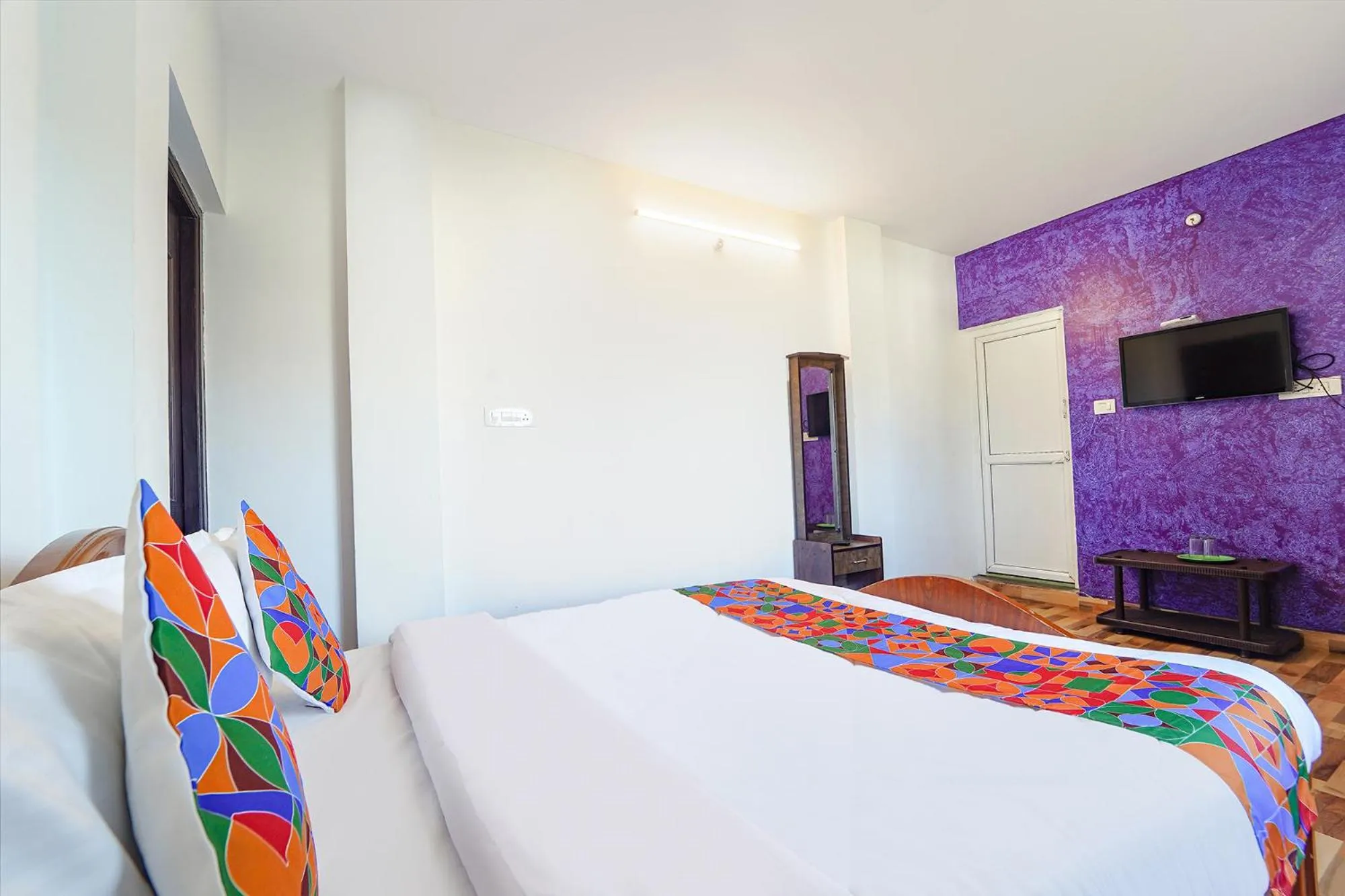 Bed in Via Bala Garden - Nr Ooty Toy Train Tourist Park