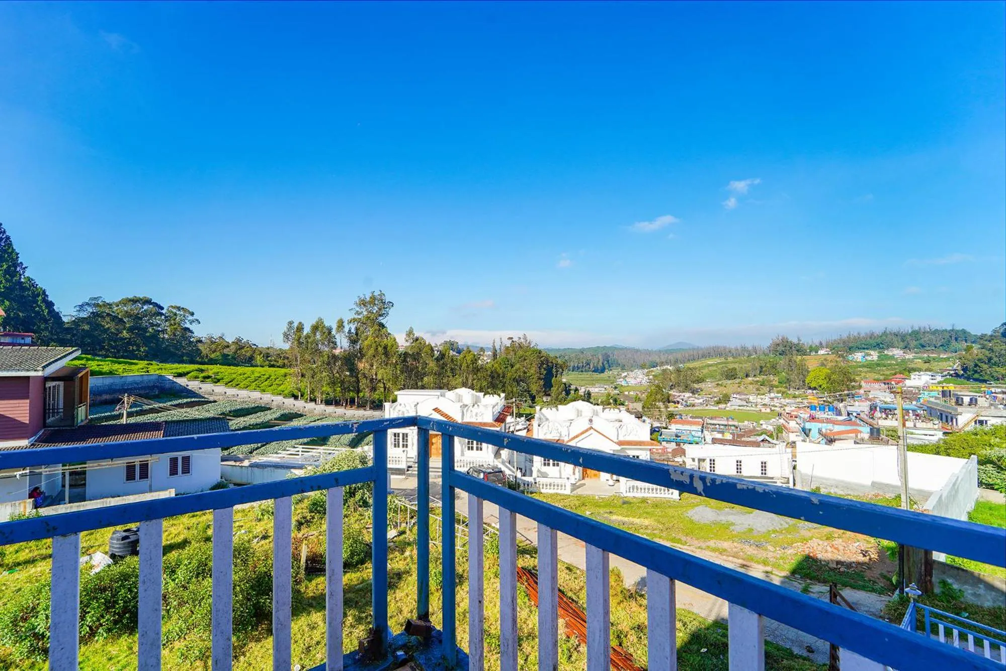 Balcony/Terrace in Via Bala Garden - Nr Ooty Toy Train Tourist Park