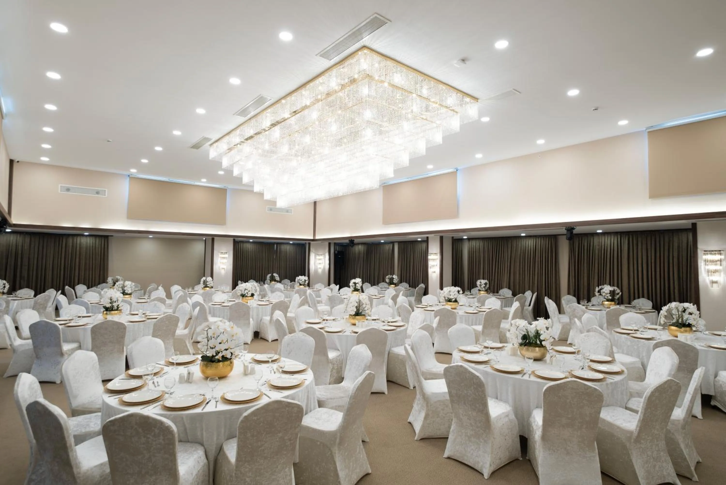 wedding in Park Dedeman Mersin Marina