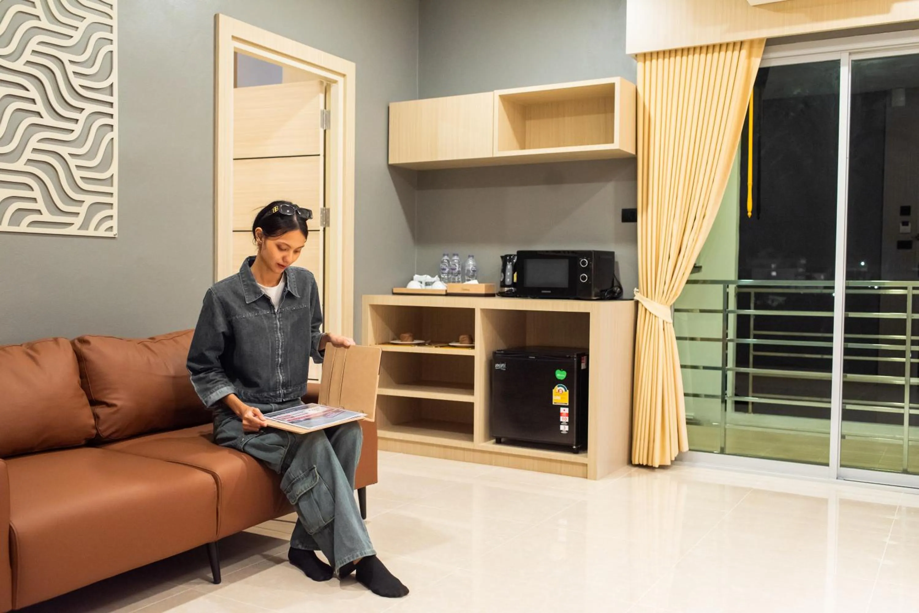 Kitchen or kitchenette in River Hotel Hatyai