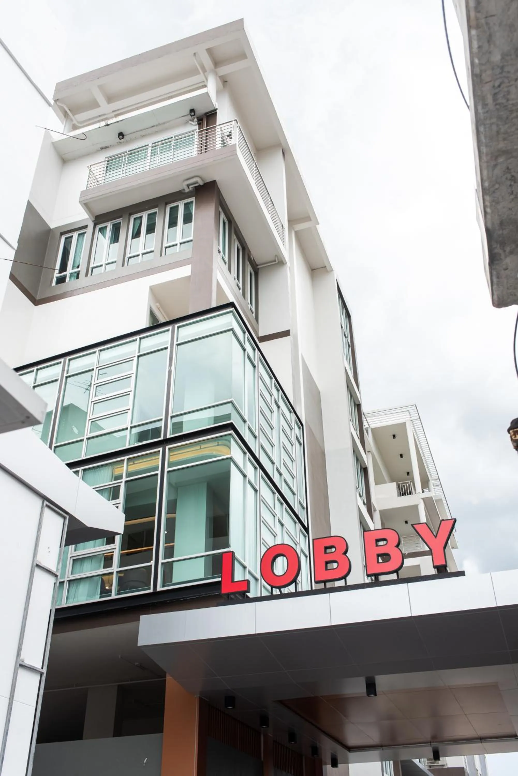 Property building in River Hotel Hatyai
