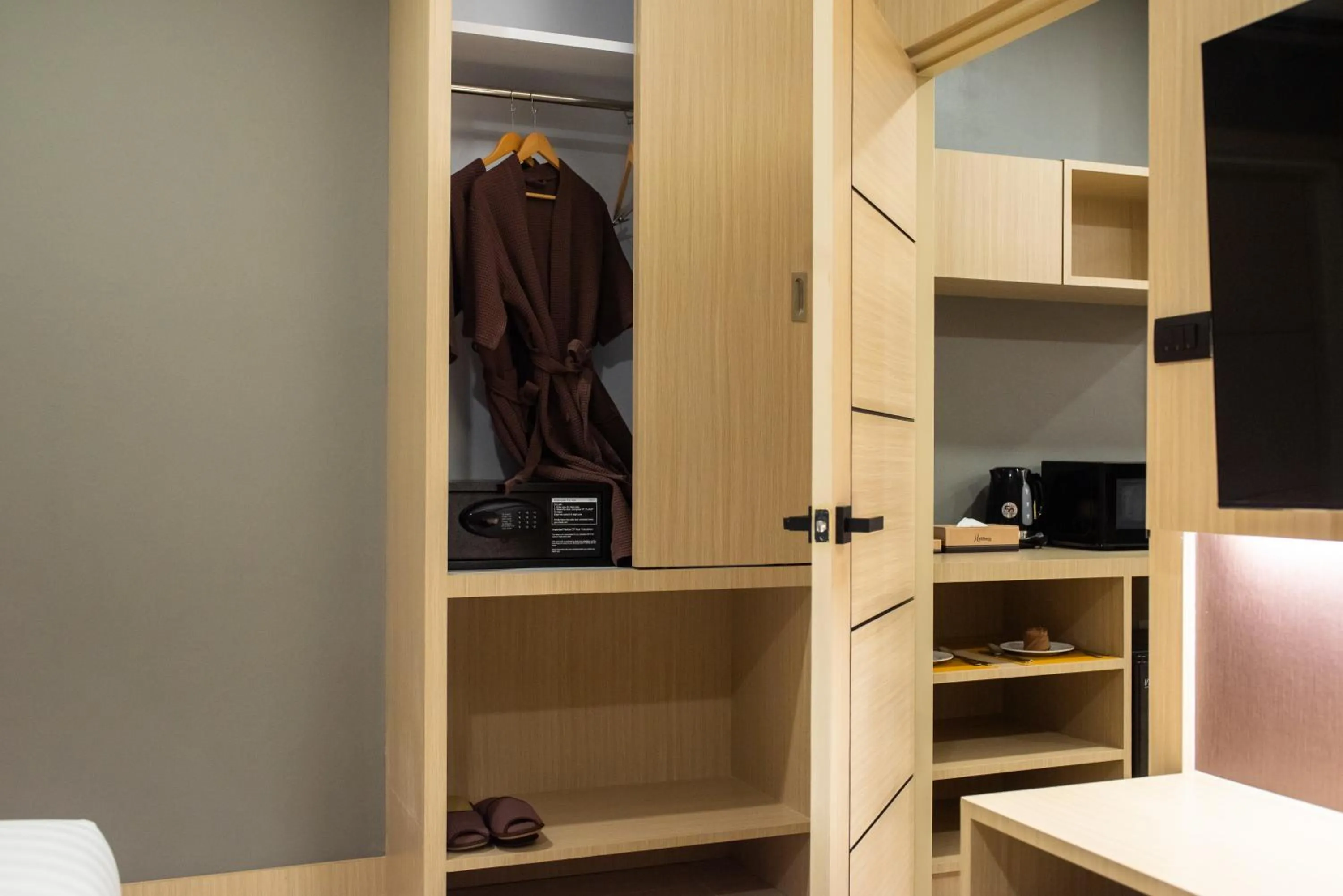 Area and facilities in River Hotel Hatyai