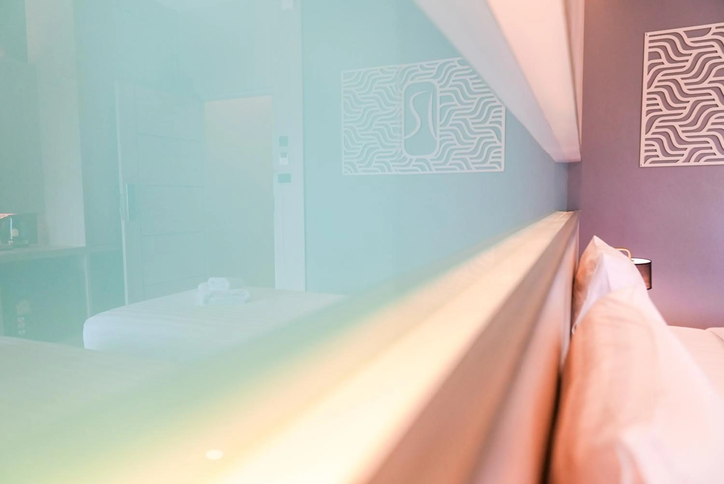 Bed in River Hotel Hatyai