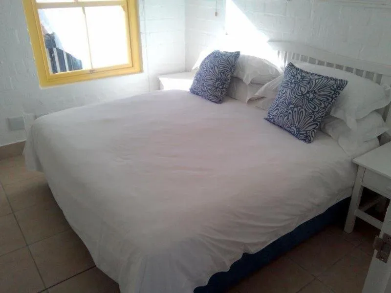 Bed in Club Mykonos Langebaan