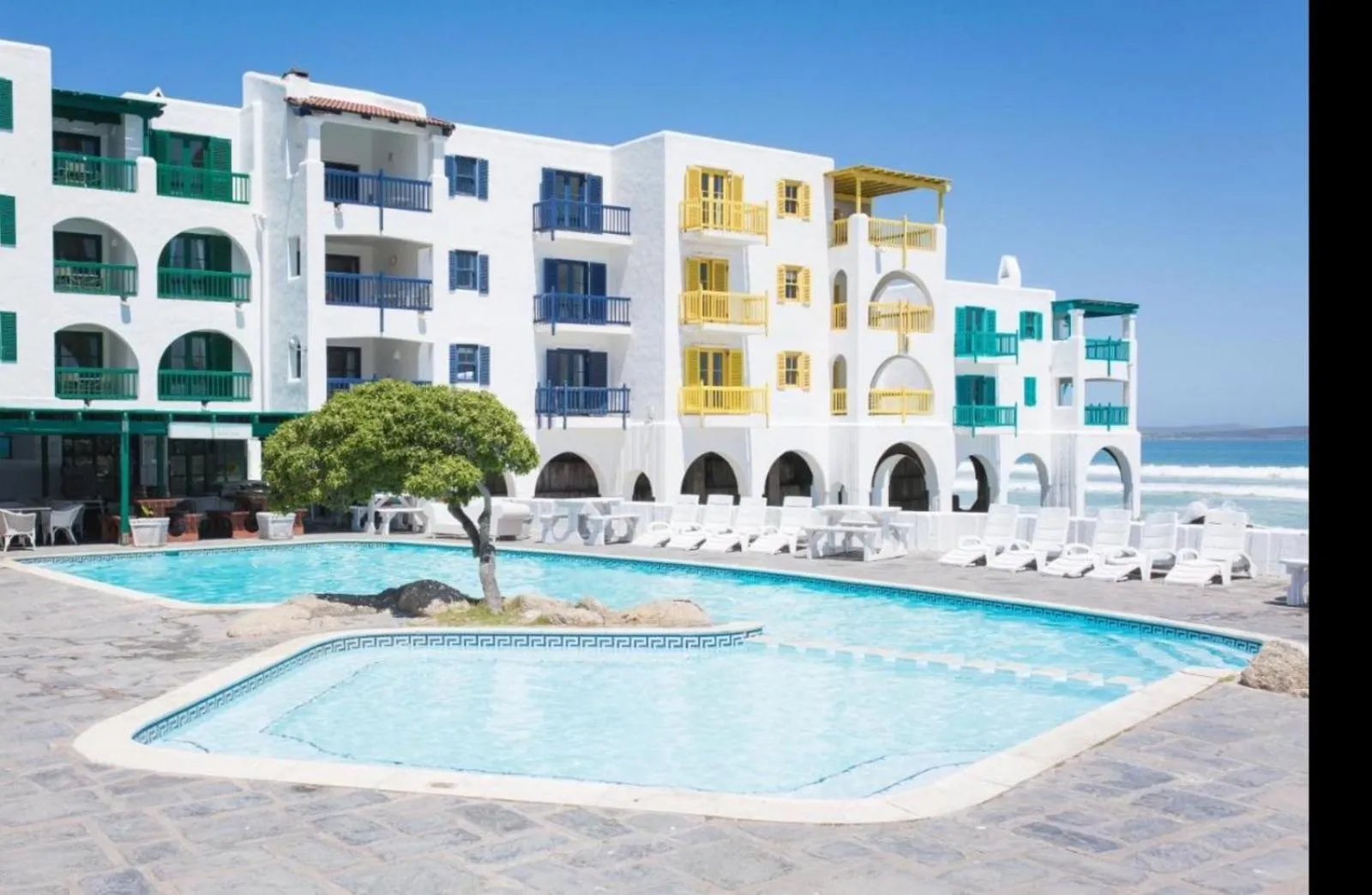 Swimming pool in Club Mykonos Langebaan