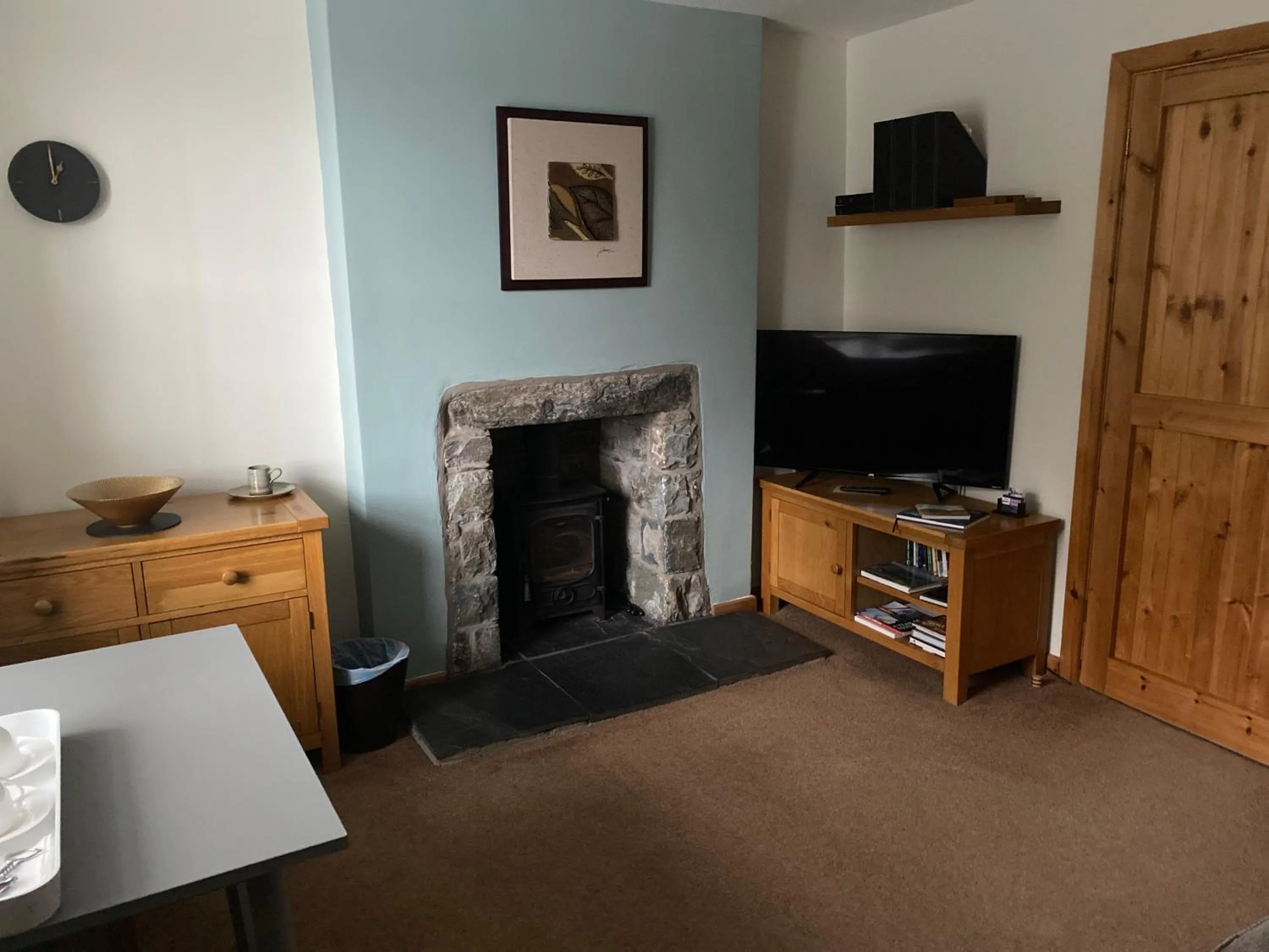 Garth Engan B&B with private lounge