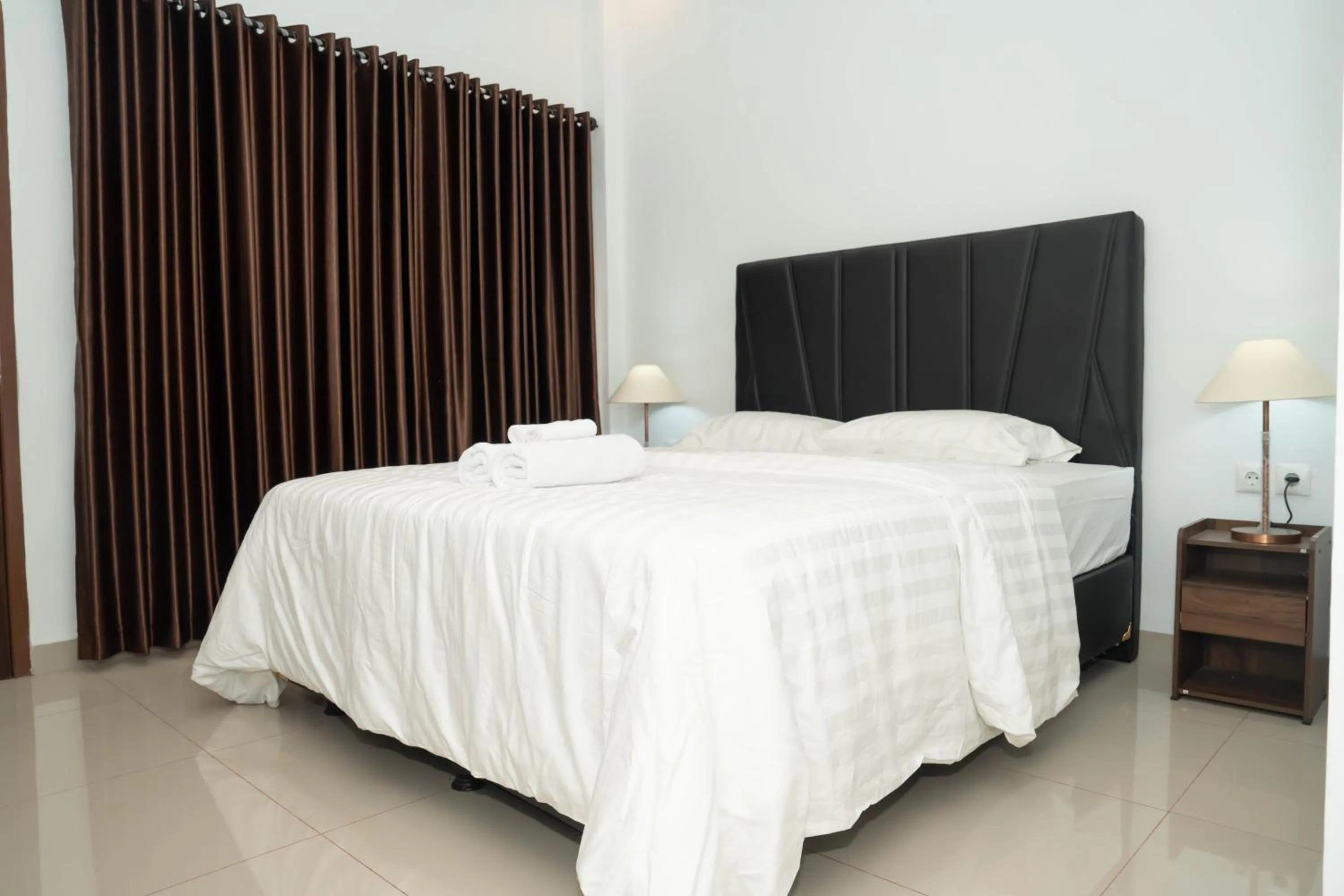 Bedroom, Bed in Fantasticroom Labuan Bajo