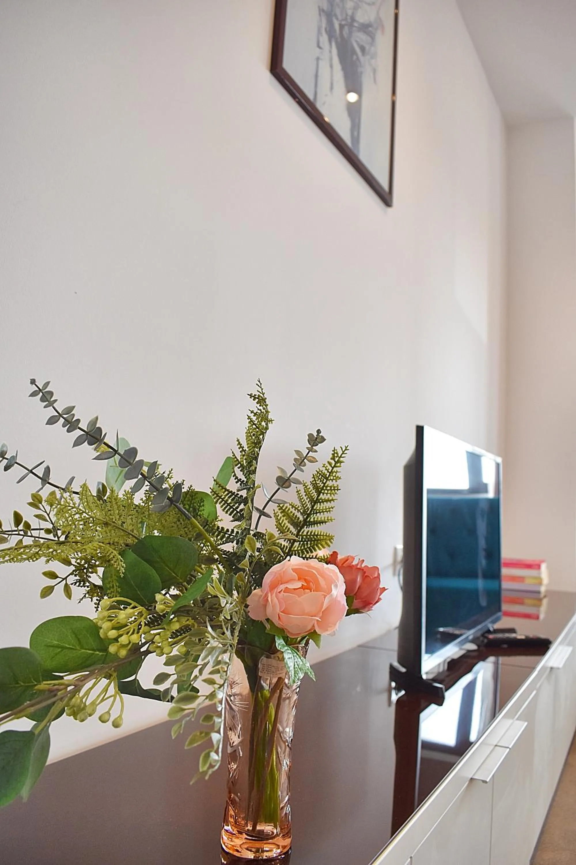 TV and multimedia in Uni88 Apart Hotel