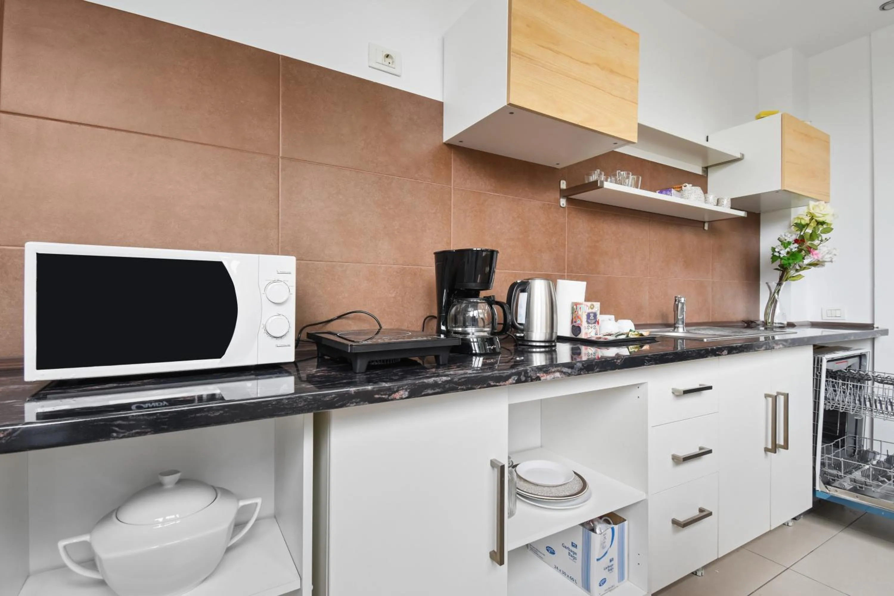 Coffee/tea facilities in Uni88 Apart Hotel