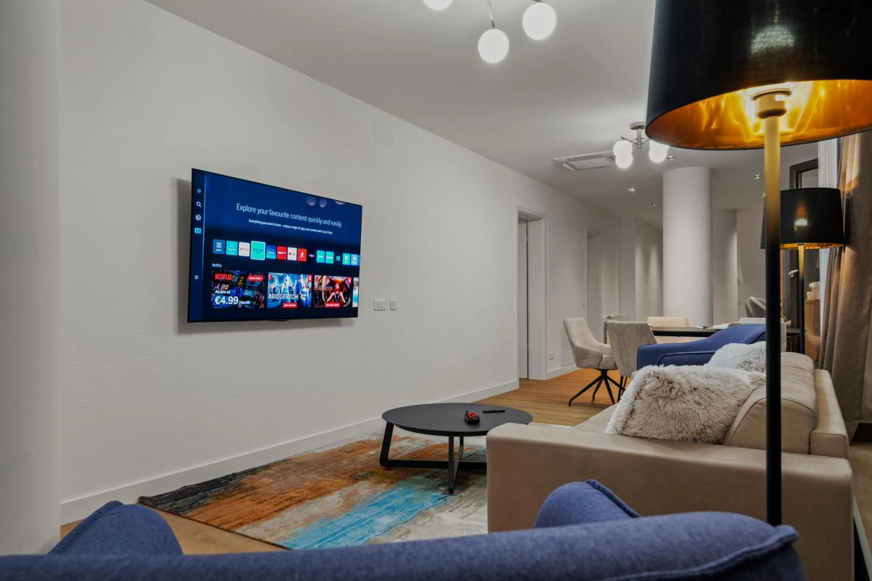 TV and multimedia in Uni88 Apart Hotel