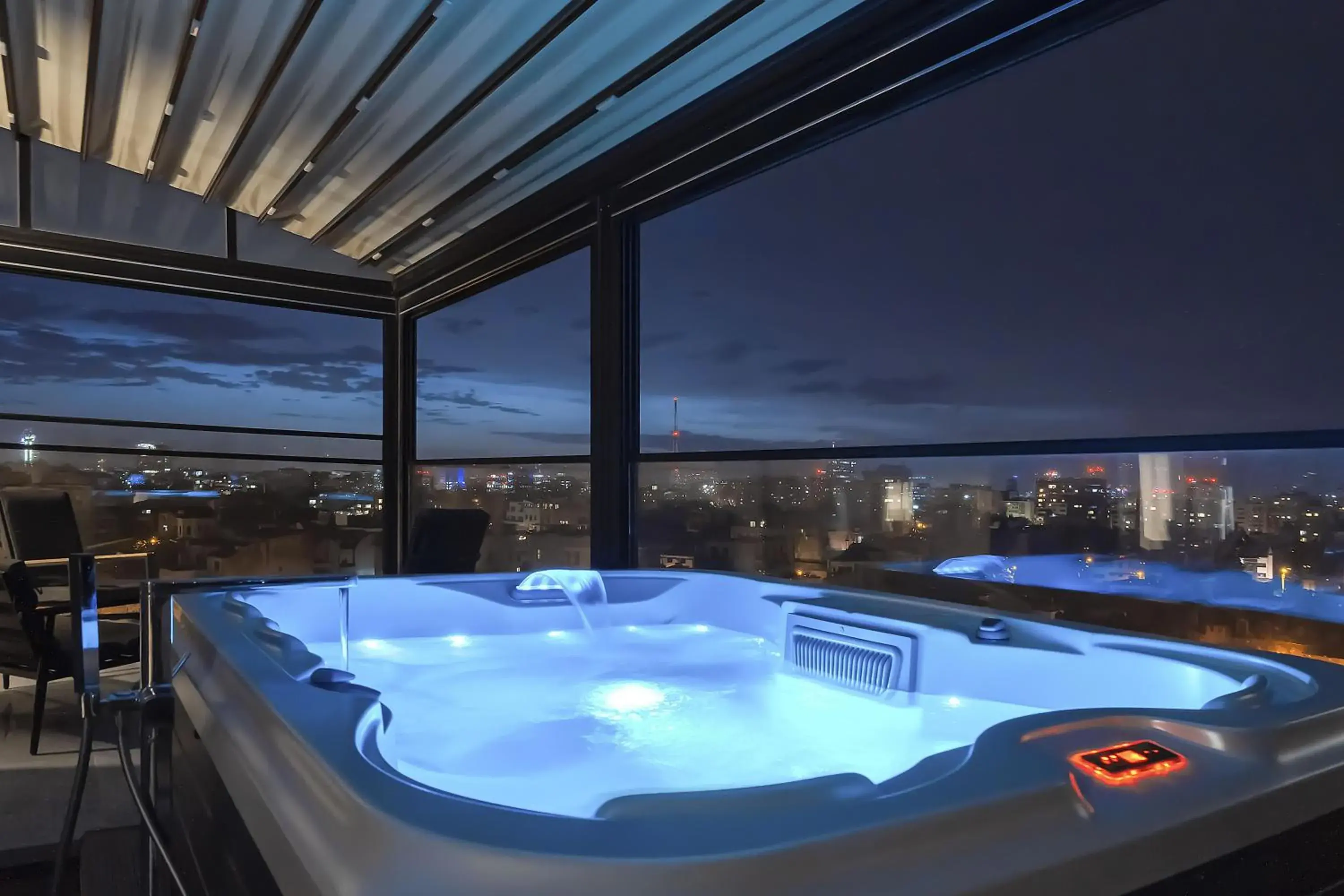 Presidential Suite in Uni88 Apartments Hotel Presidential Suite in Uni88 Apartments Hotel