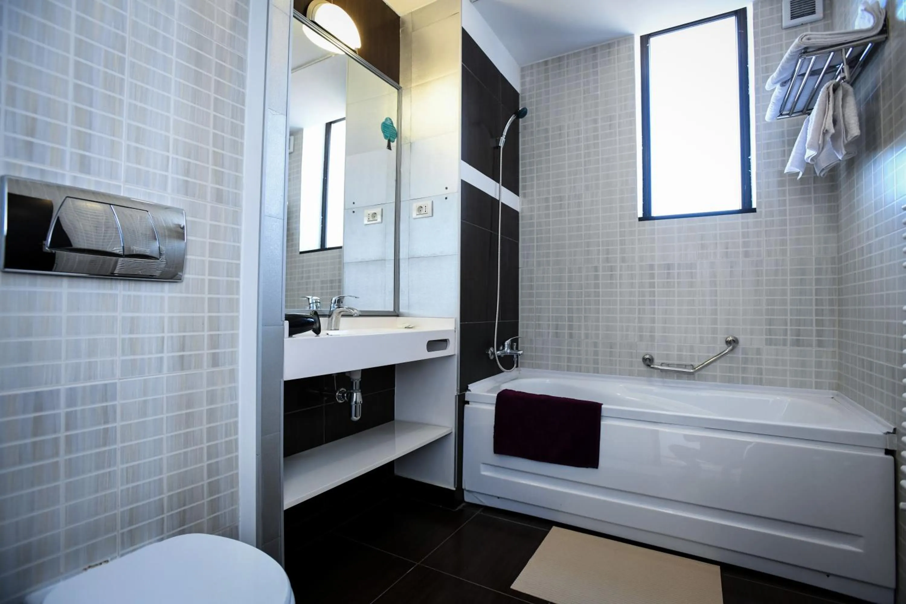 Bathroom in Uni88 Apart Hotel