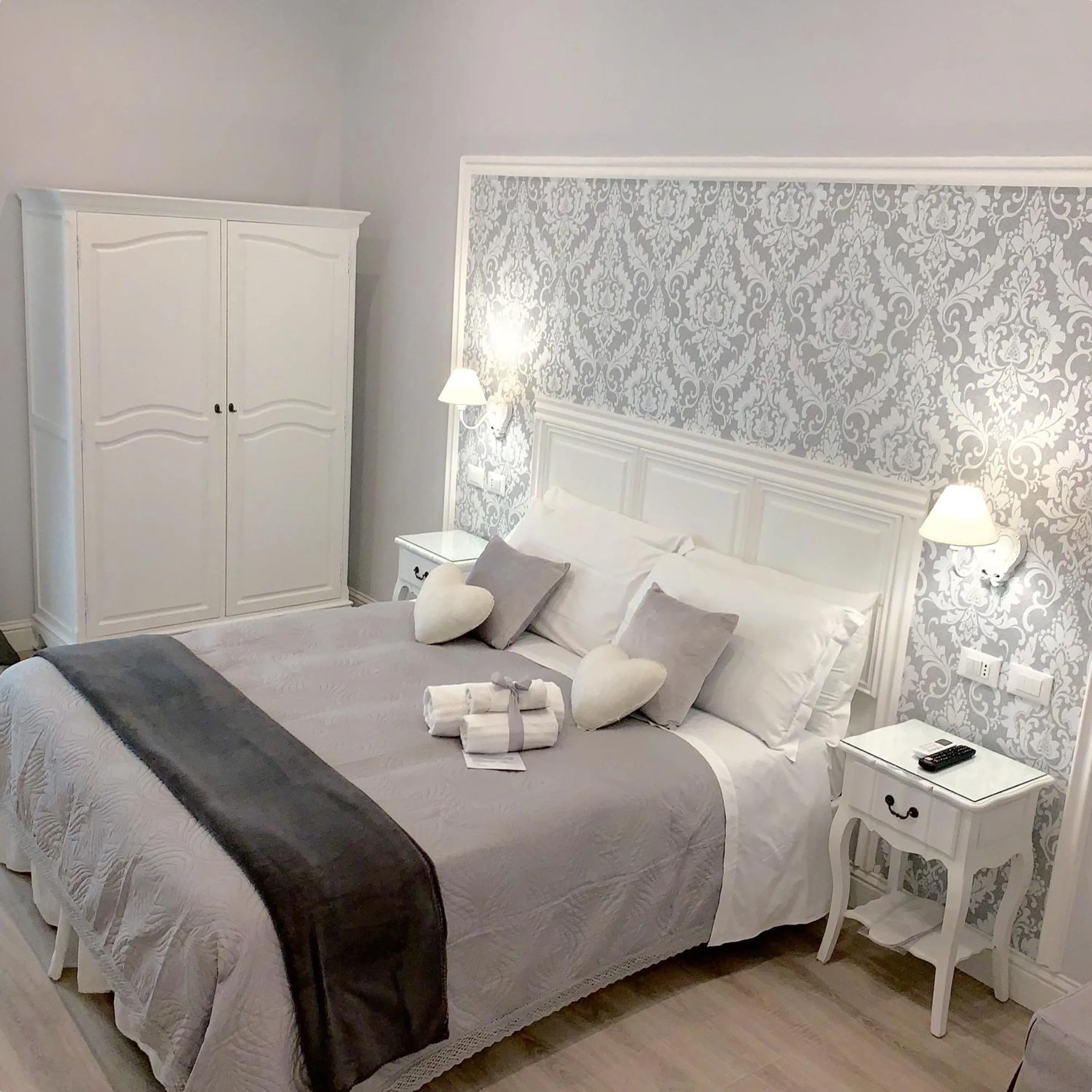 Photo of the whole room, Bed in Charme & Chic Prestige