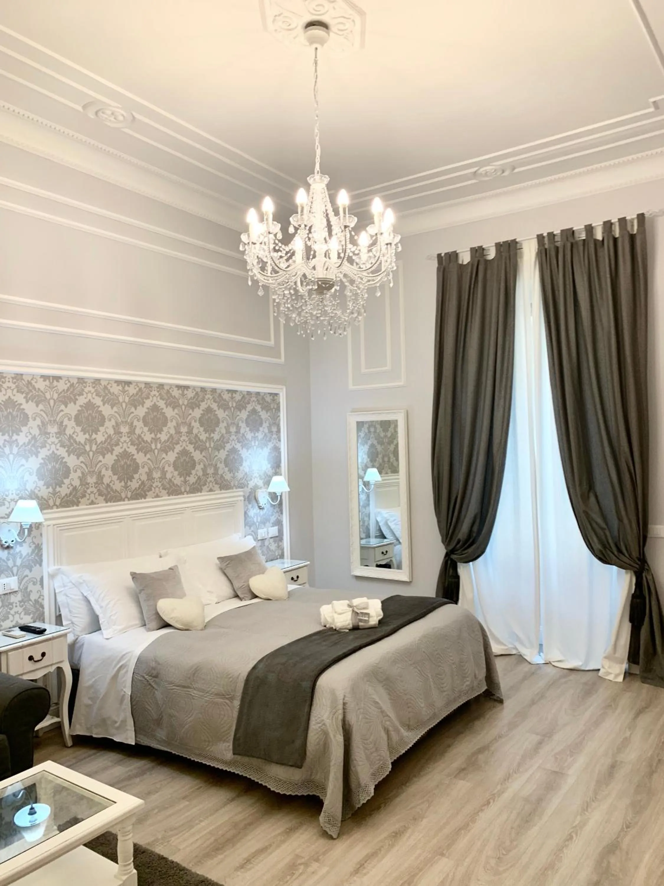 Photo of the whole room, Bed in Charme & Chic Prestige