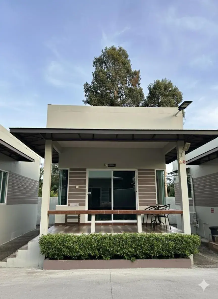 Superior Bungalow in Pleai Ta Lea Resort Superior Bungalow in Pleai Ta Lea Resort