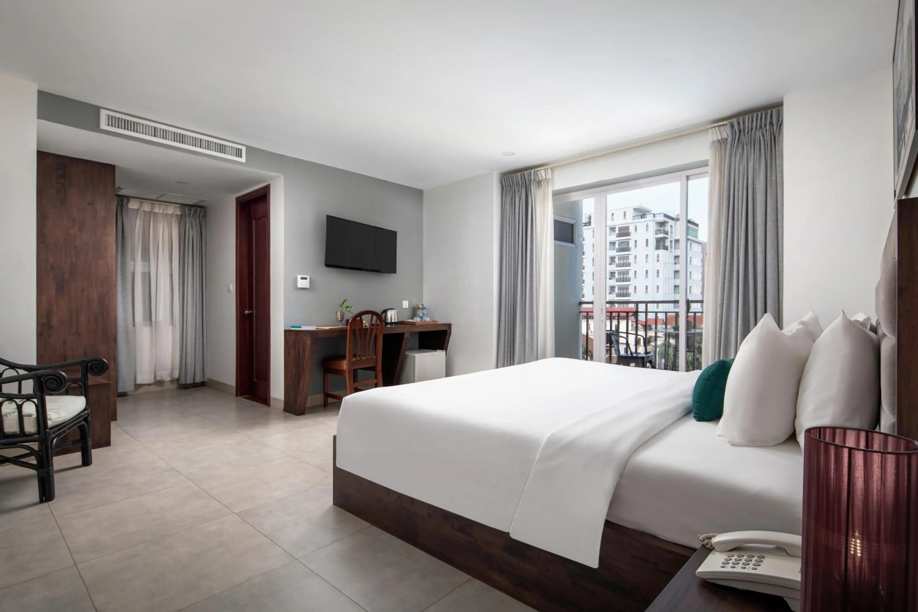 View (from property/room), Bed in Vrest Hotel