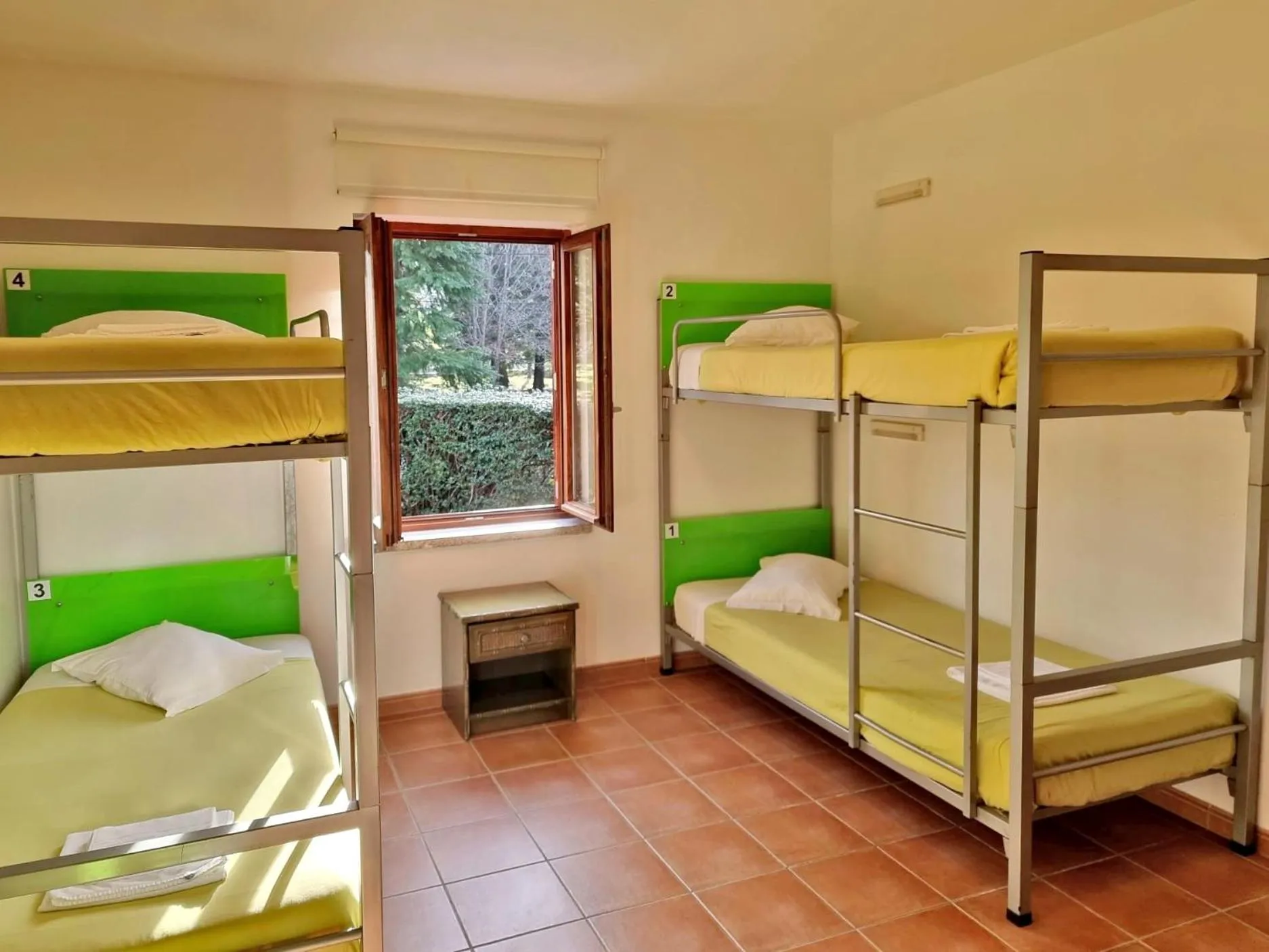 Bed in HI Geres - Pousada de Juventude do Gerês