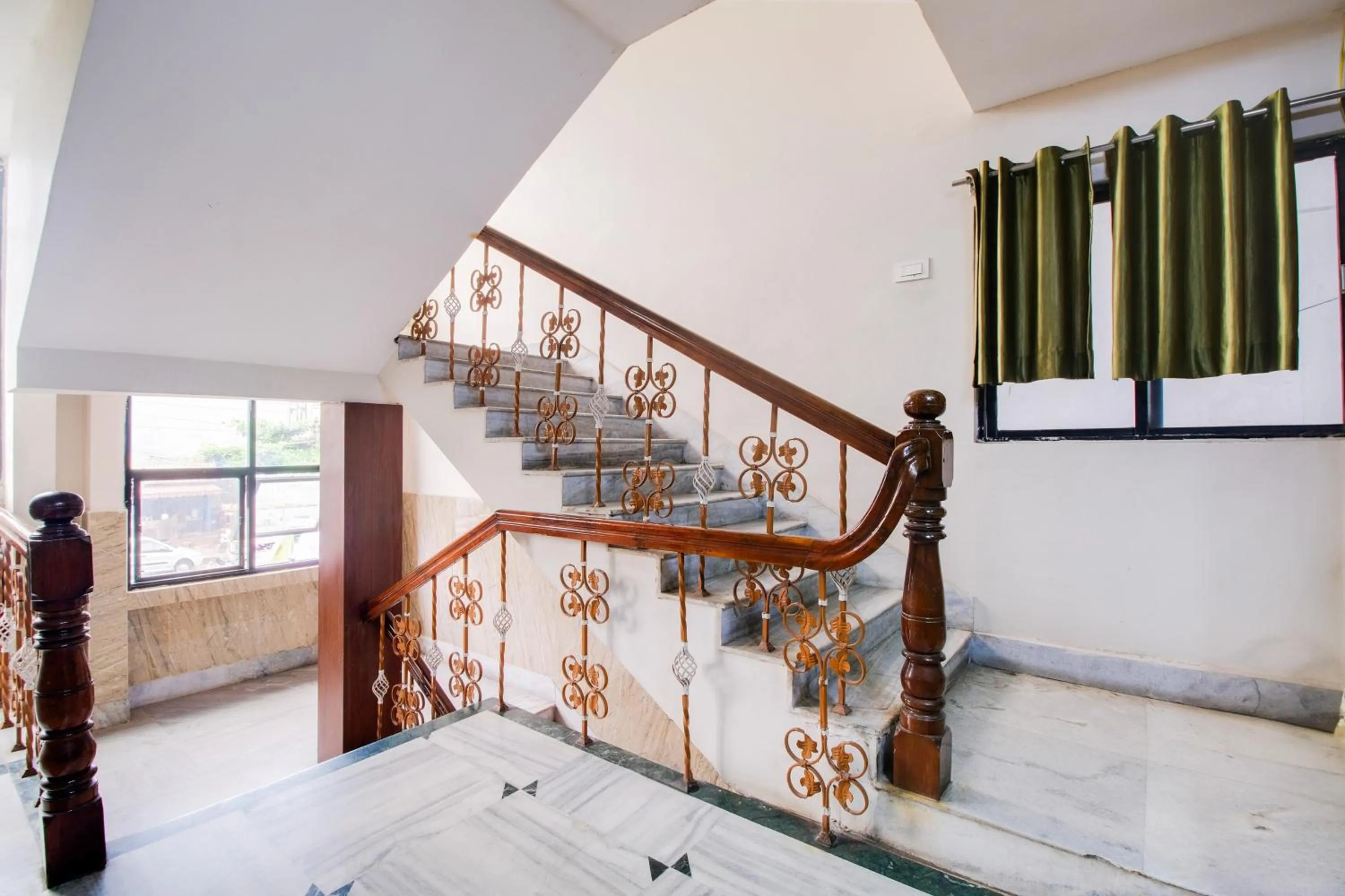 Lobby or reception in Super Hotel O Gurudwara Near RTC Complex