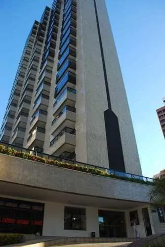 Facade/entrance in Via Venneto Flat
