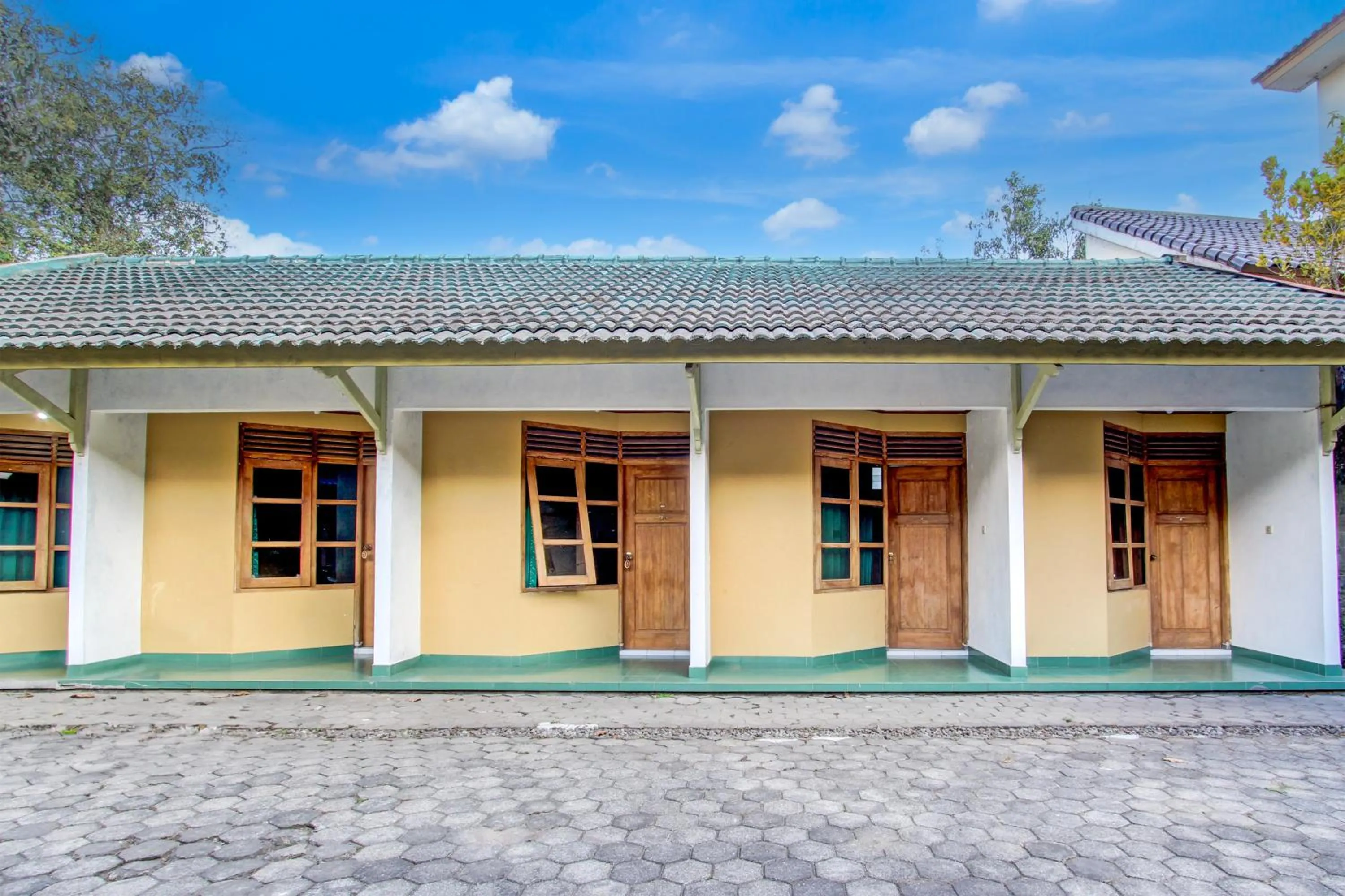 Facade/entrance in Hotel O Pondok Wisata Kaliandra Kaliurang