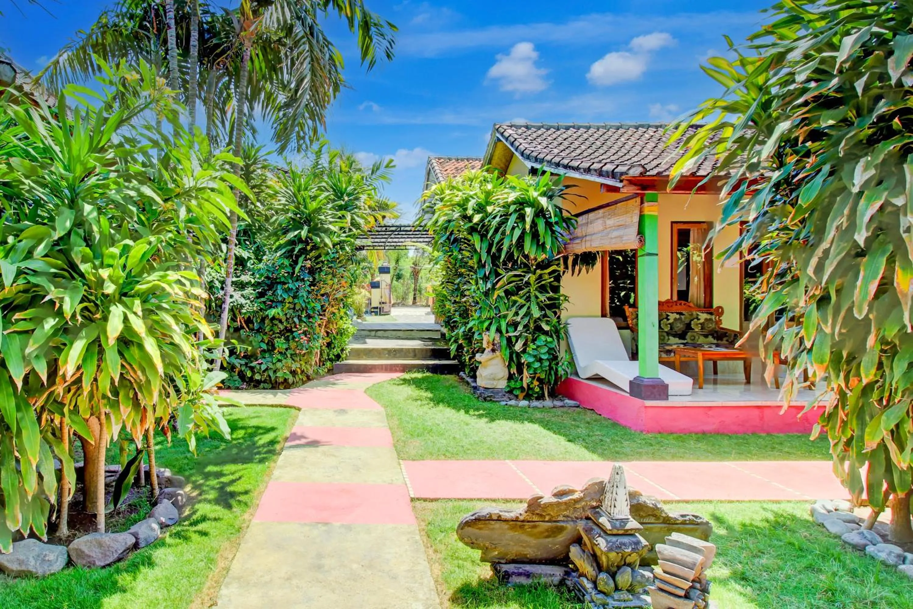 Lobby or reception in Capital O 94226 Kubu Mesari