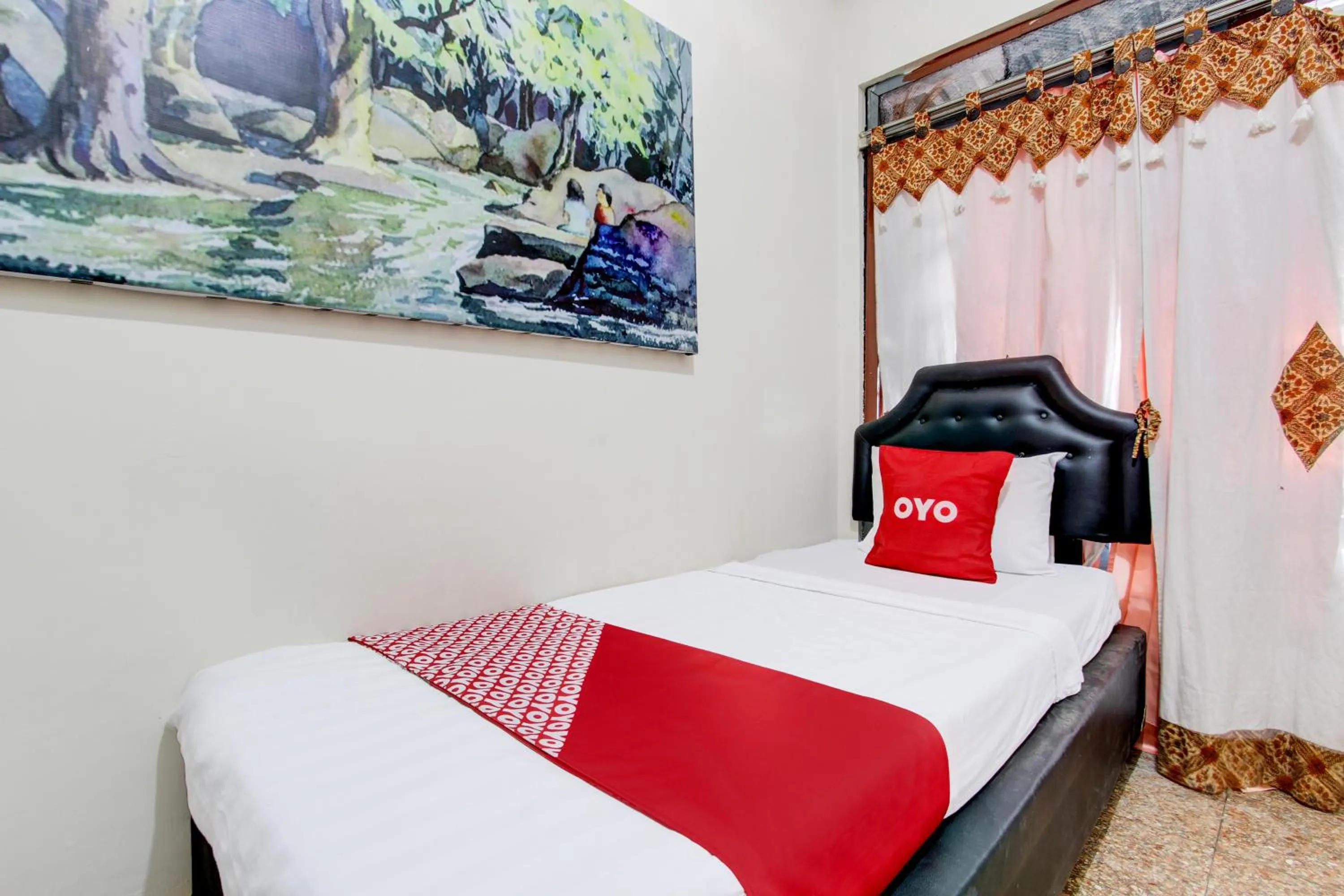 Bedroom, Bed in Hotel O Homestay Alqid Syariah