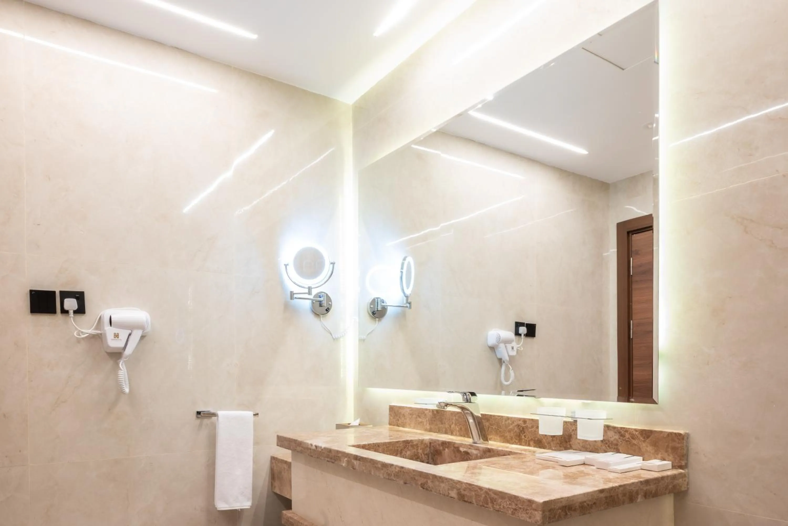 Bathroom in Vender Hotel