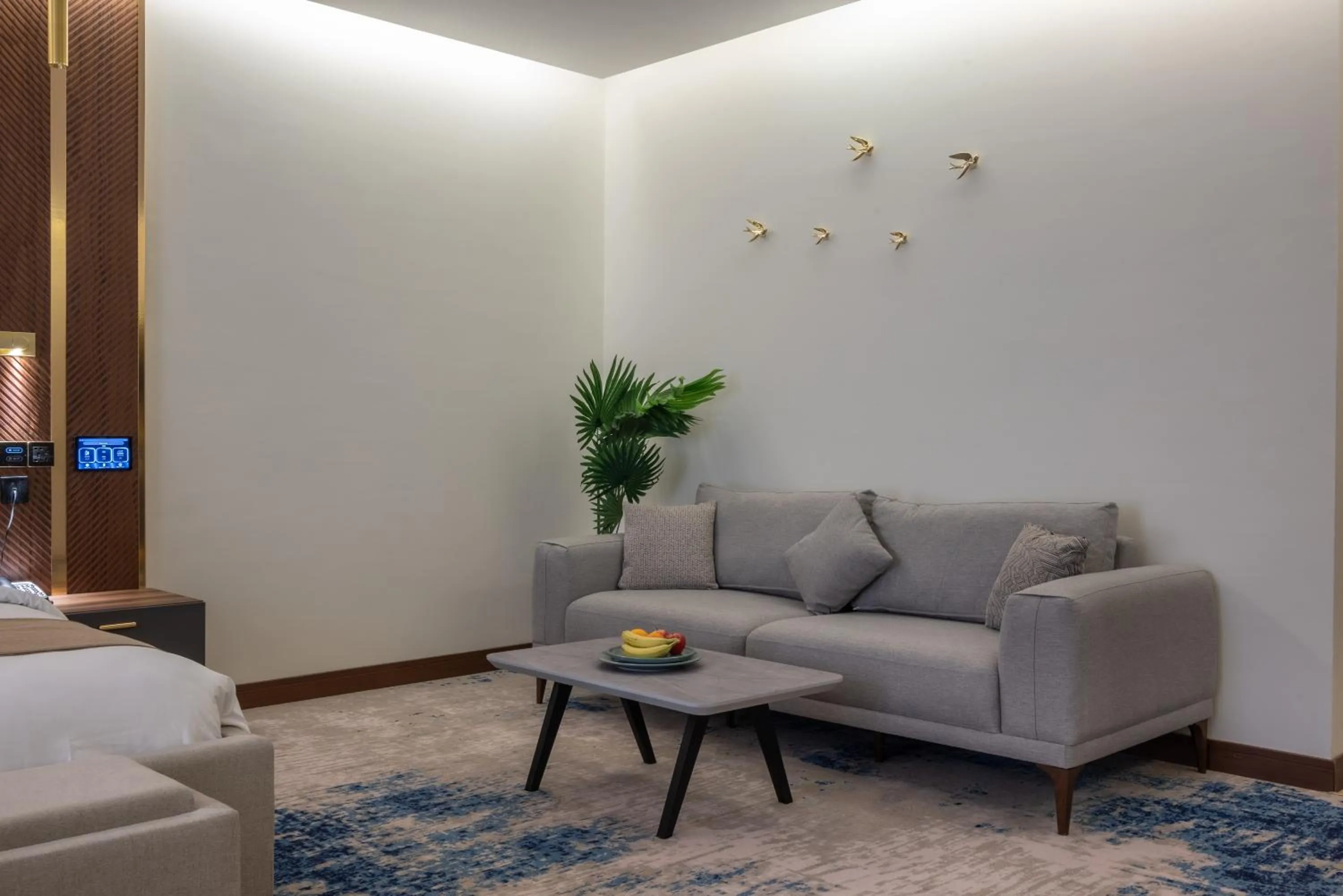 Seating area, Bed in Vender Hotel